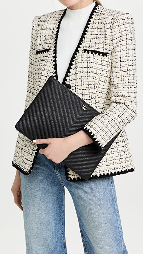 CHANEL CHEVRON QUILTED CALFSKIN O CLUTCH BAG