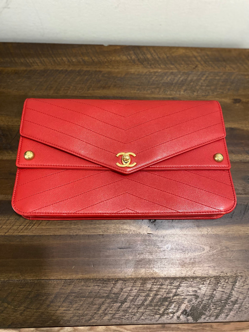 CHANEL CALFSKIN CHEVRON QUILTED CASUAL TRIP CLUTCH BAG
