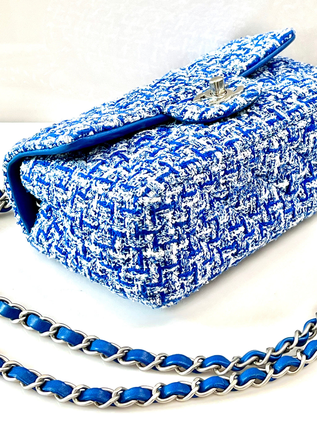 CHANEL TWEED QUILTED MINI FLAP BAG