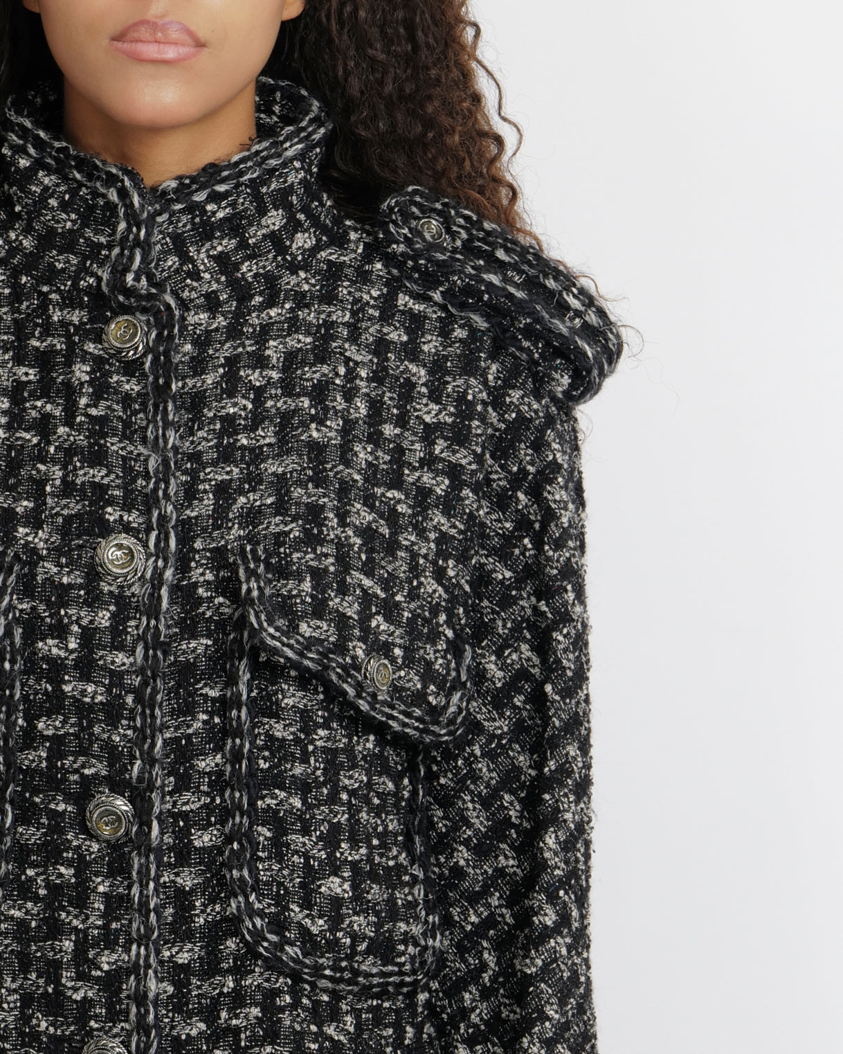 Chanel Pre-Fall 2013 Black and White Tweed Coat with Pocket Details and Silver CC Logo Buttons Size FR 36 (UK 8)