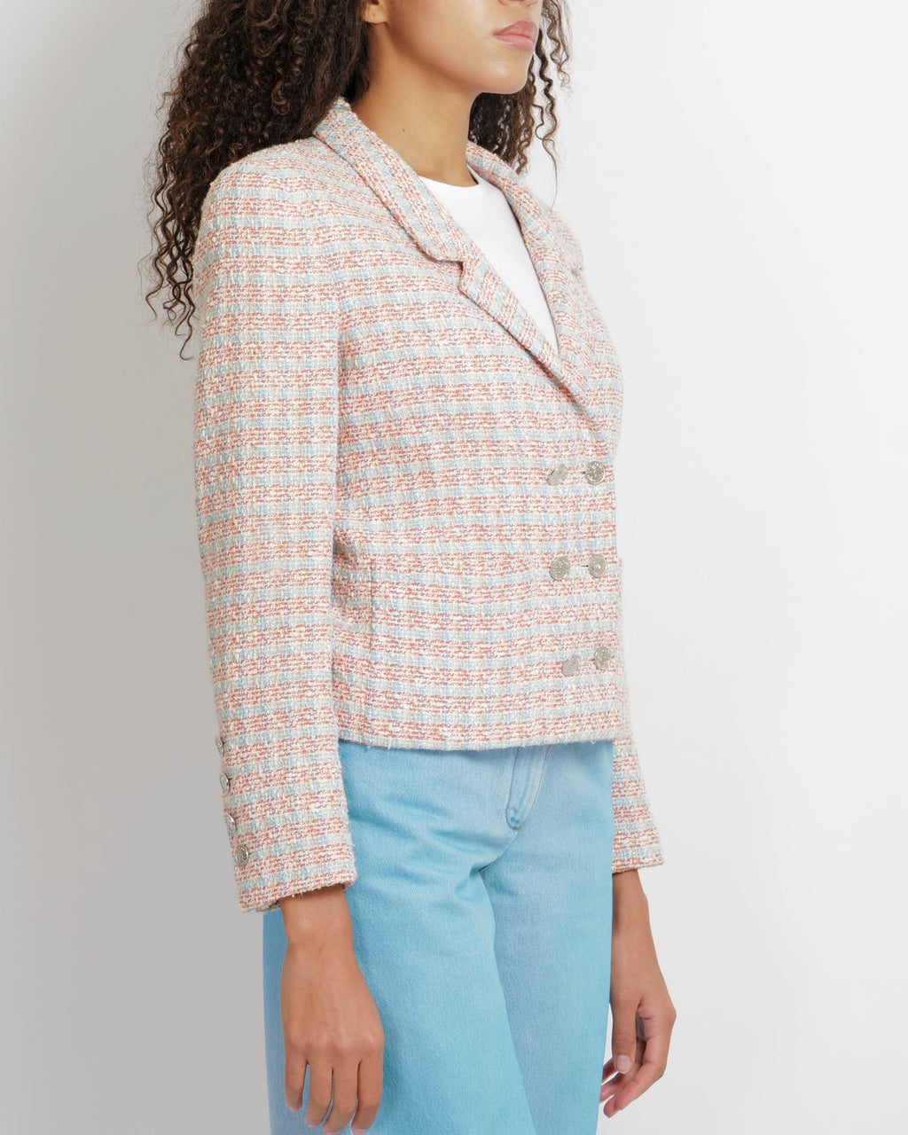 Chanel Vintage 96P White, Pink and Blue Tweed Jacket with Polished Silver CC Logo Buttons Size FR 42 (UK 14)