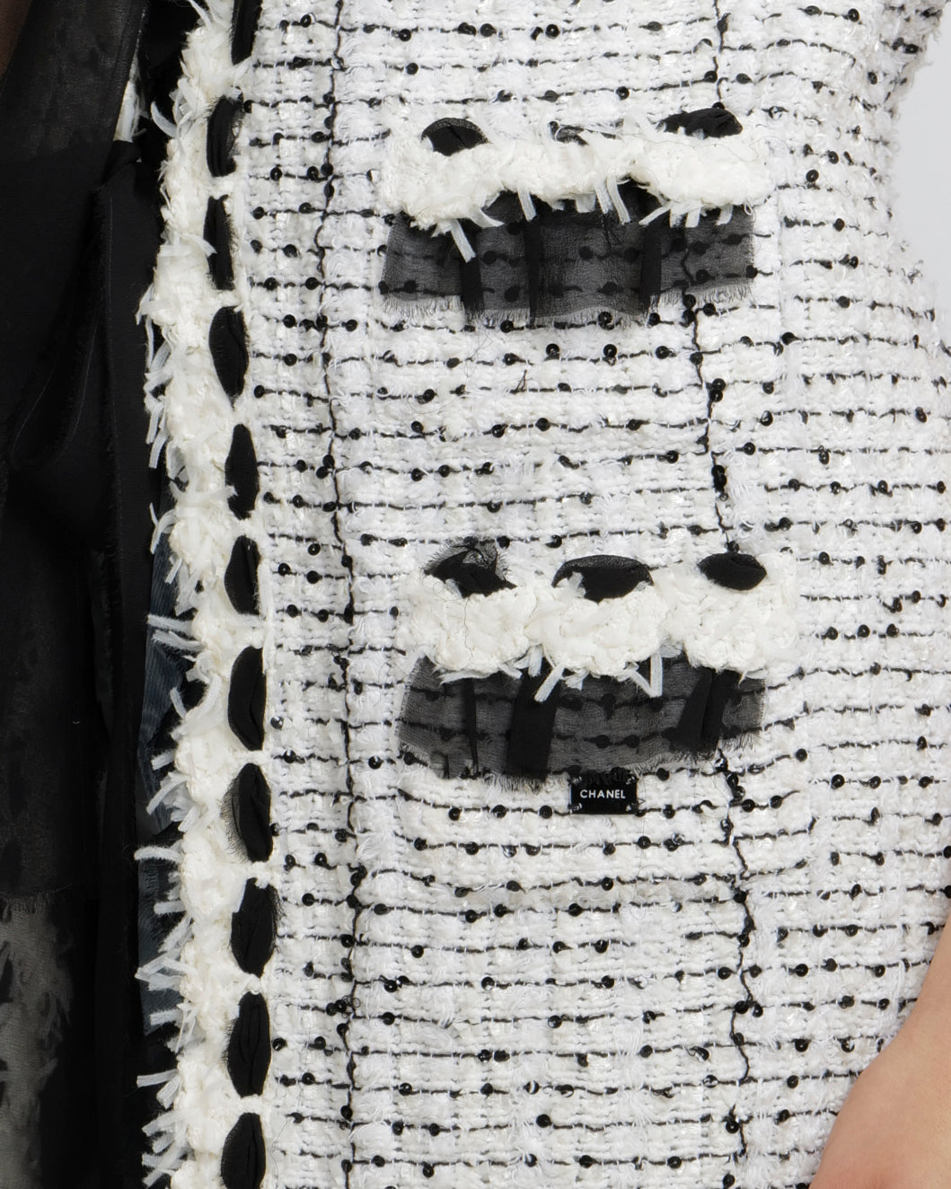 Chanel Spring 2005 White Sequin Tweed Sleeveless Gilet with Black Silk Front Tie Details Size FR 40 (UK 12)