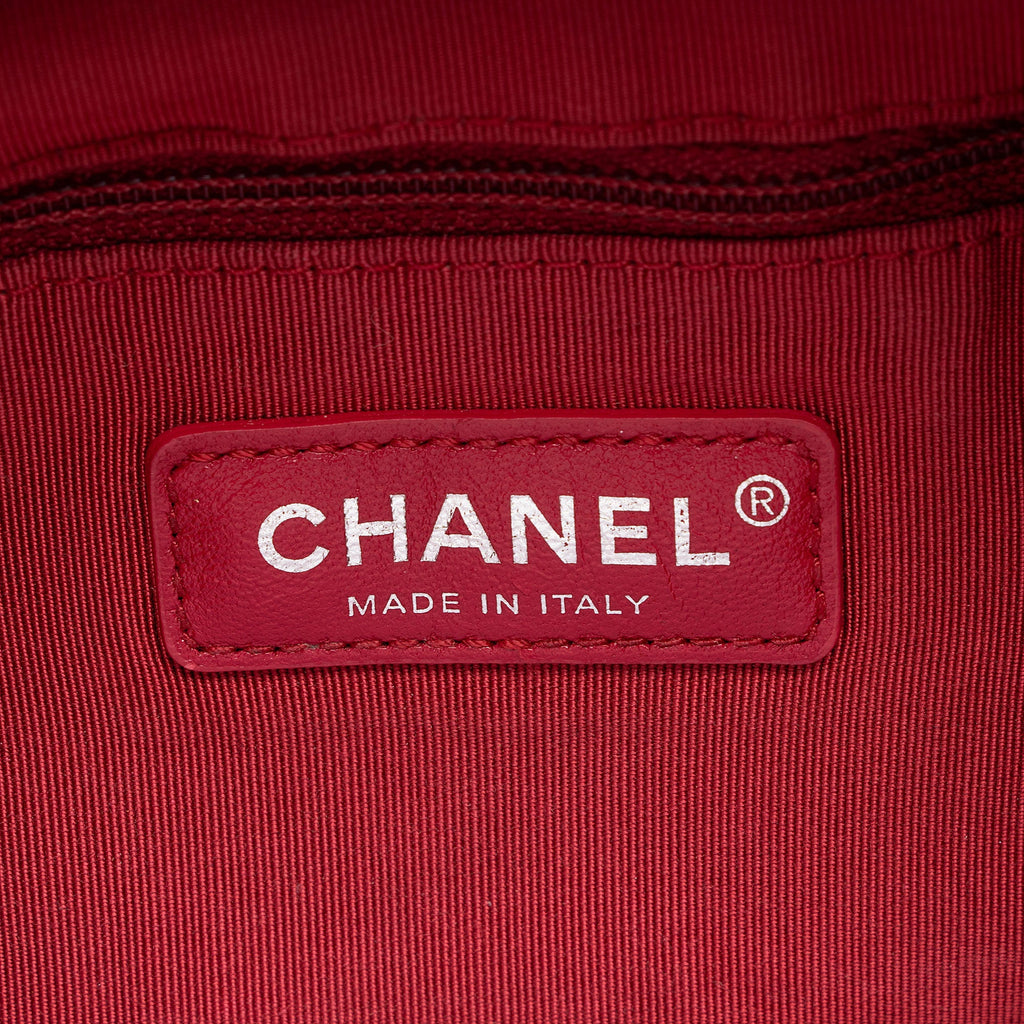 Chanel Aged Calfskin Gabrielle Medium Hobo (SHF-emz7MK)