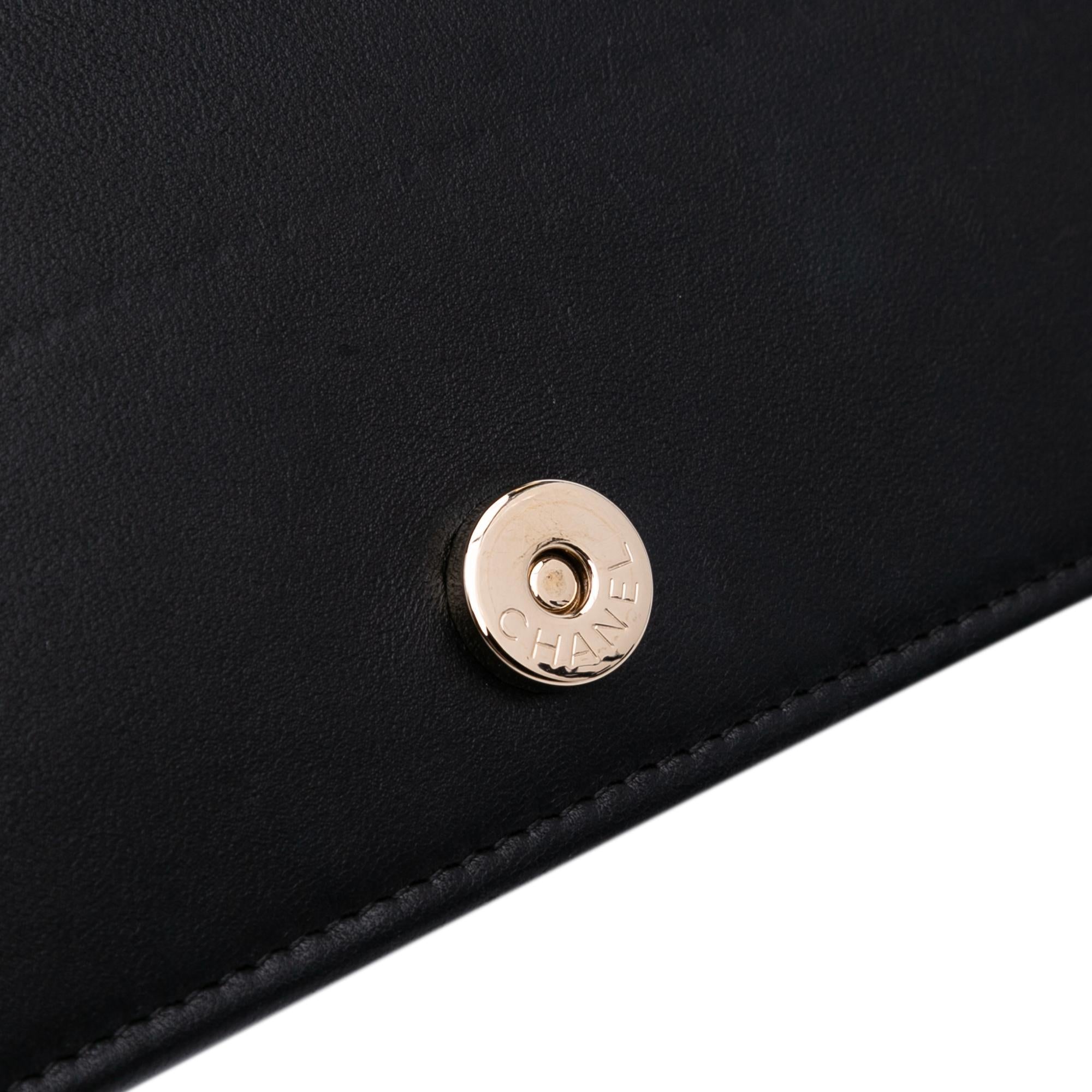 Chanel Bicolor Quilted Lambskin Camellia Wallet on Chain