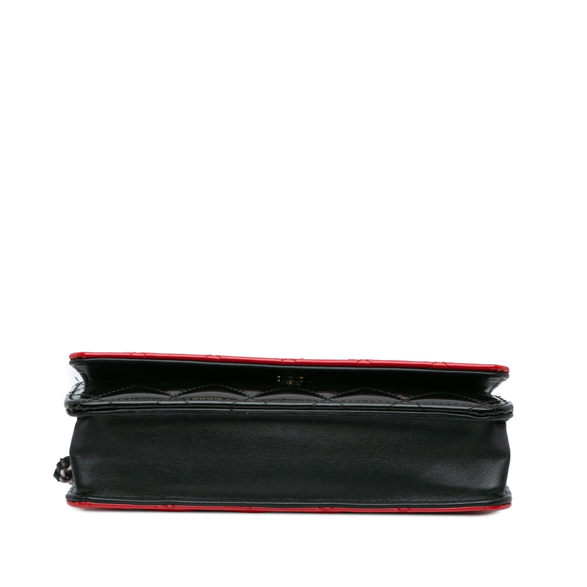 Chanel CC Bicolor Quilted Patent Wallet on Chain