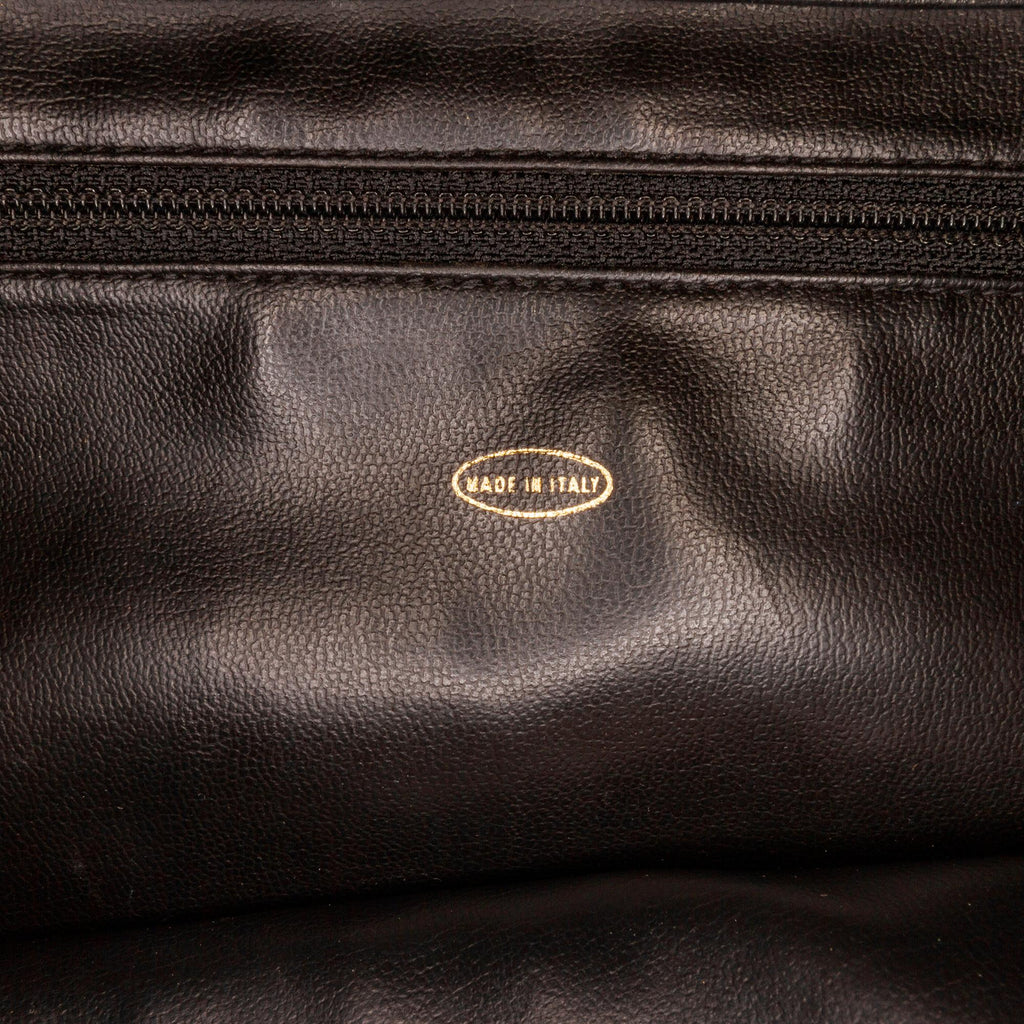 Chanel CC Calfskin Shoulder Bag (SHG-XaxMuh)