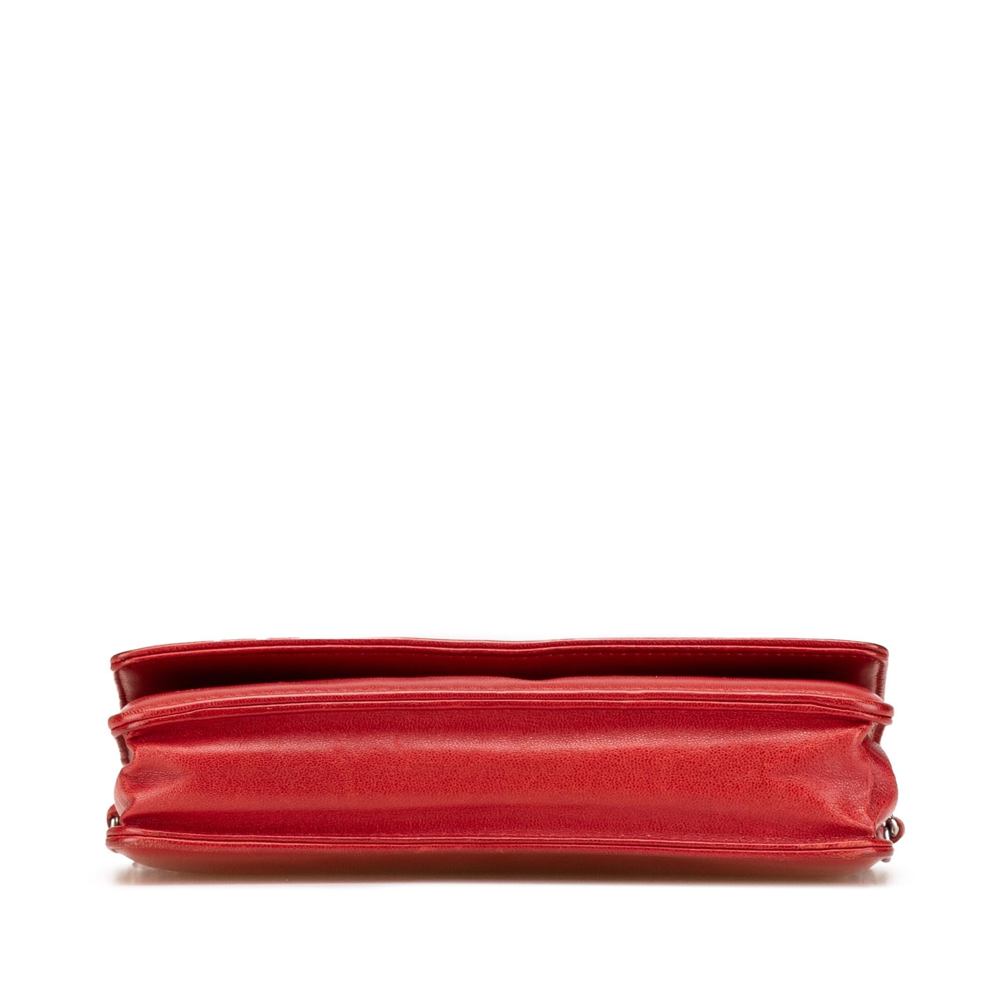 Chanel CC Calfskin Wallet On Chain