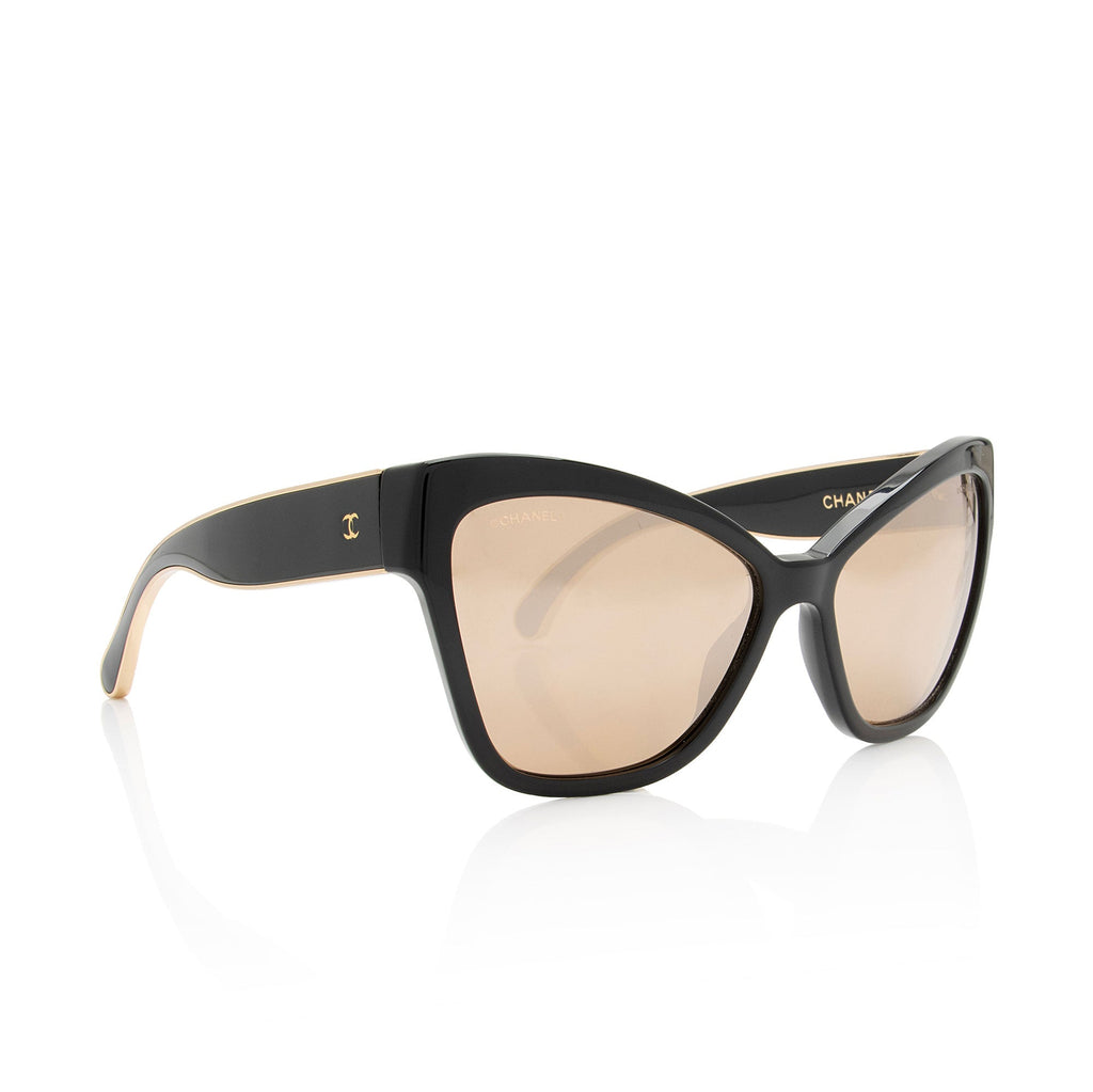 Chanel CC Cat Eye Sunglasses (SHF-Vpy0FM)