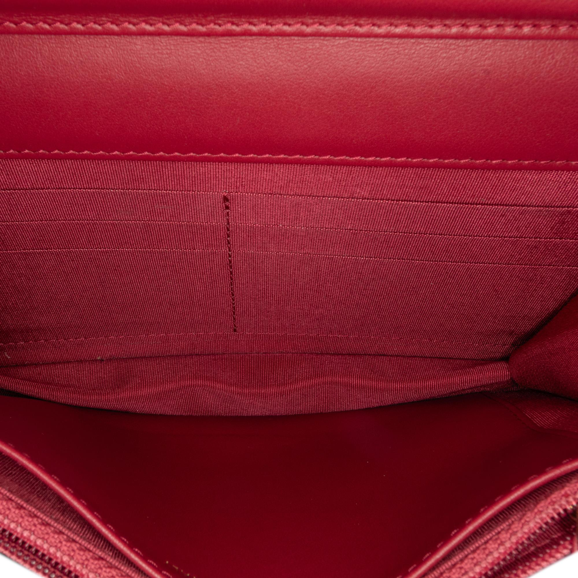 Chanel CC Caviar Braided Trim Wallet On Chain (SHG-F9vaqu)