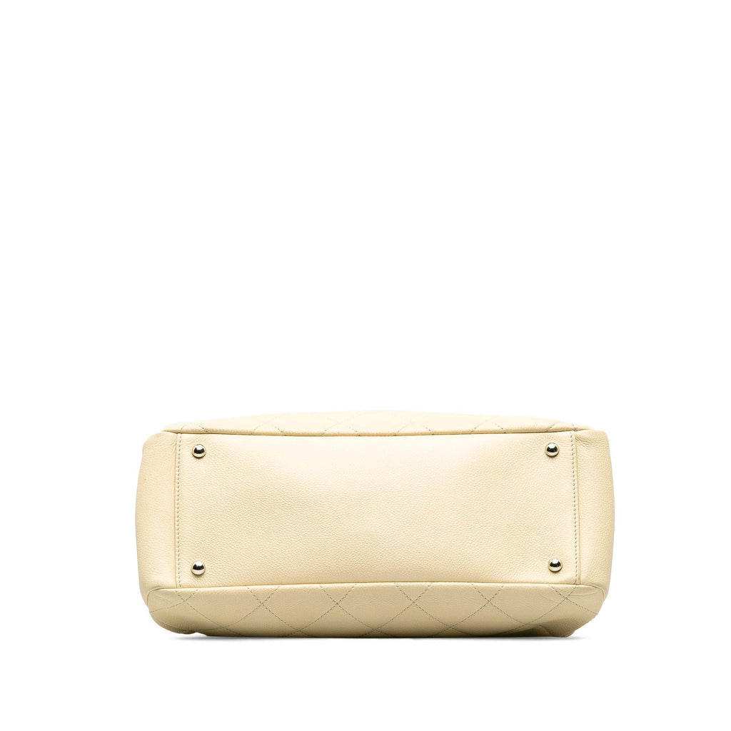 Chanel CC Caviar Chain Tote (SHG-yWn95b)