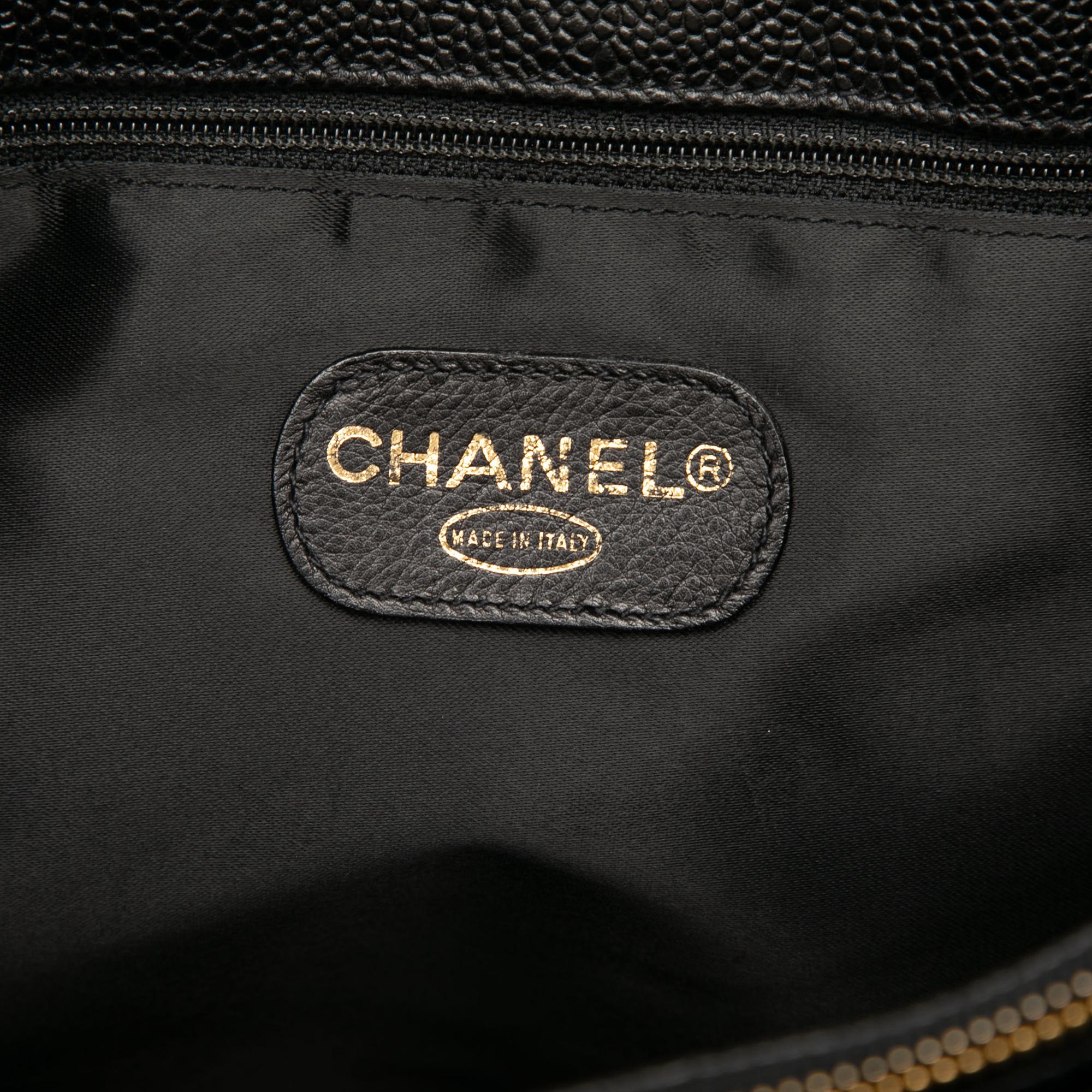 Chanel CC Caviar Chain Tote