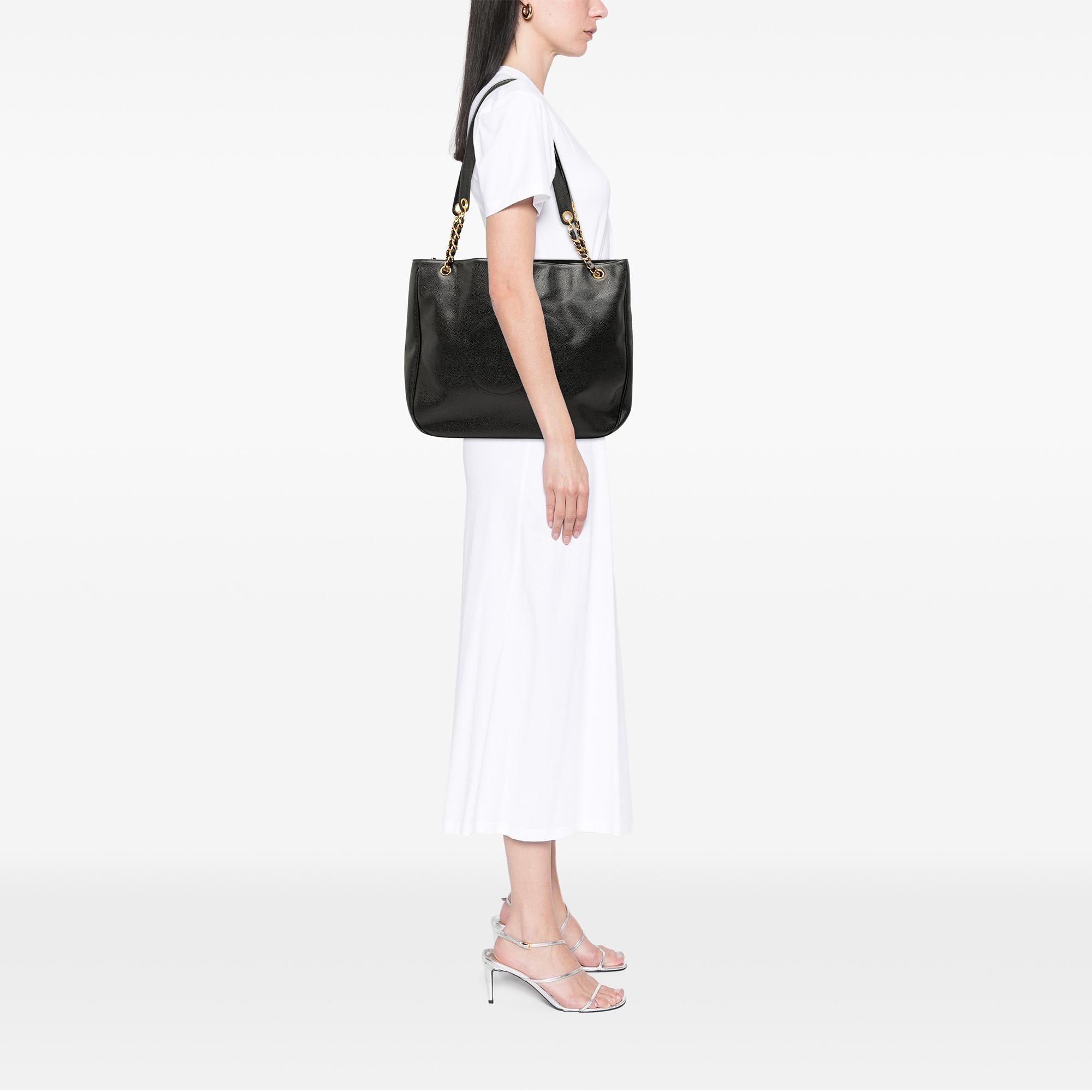 Chanel CC Caviar Chain Tote