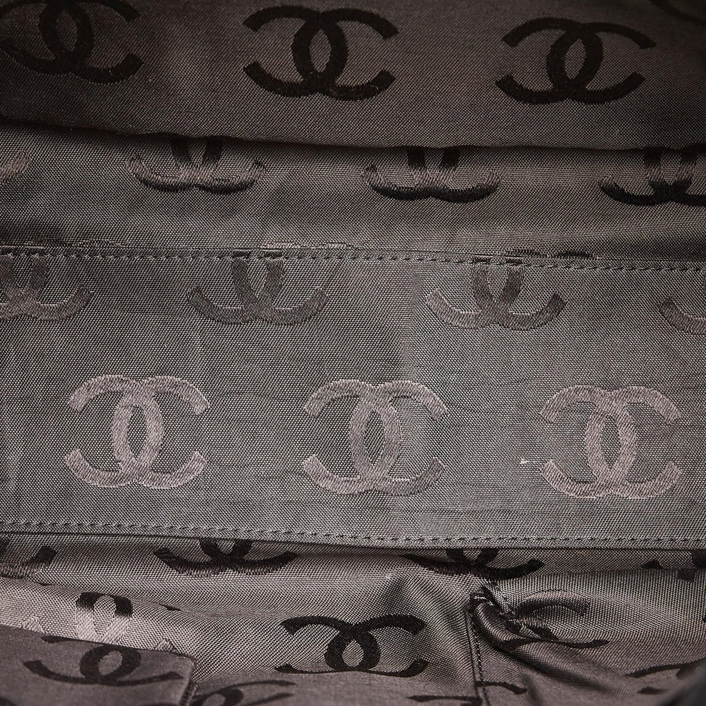Chanel CC Caviar Leather Tote Bag (SHG-27471)
