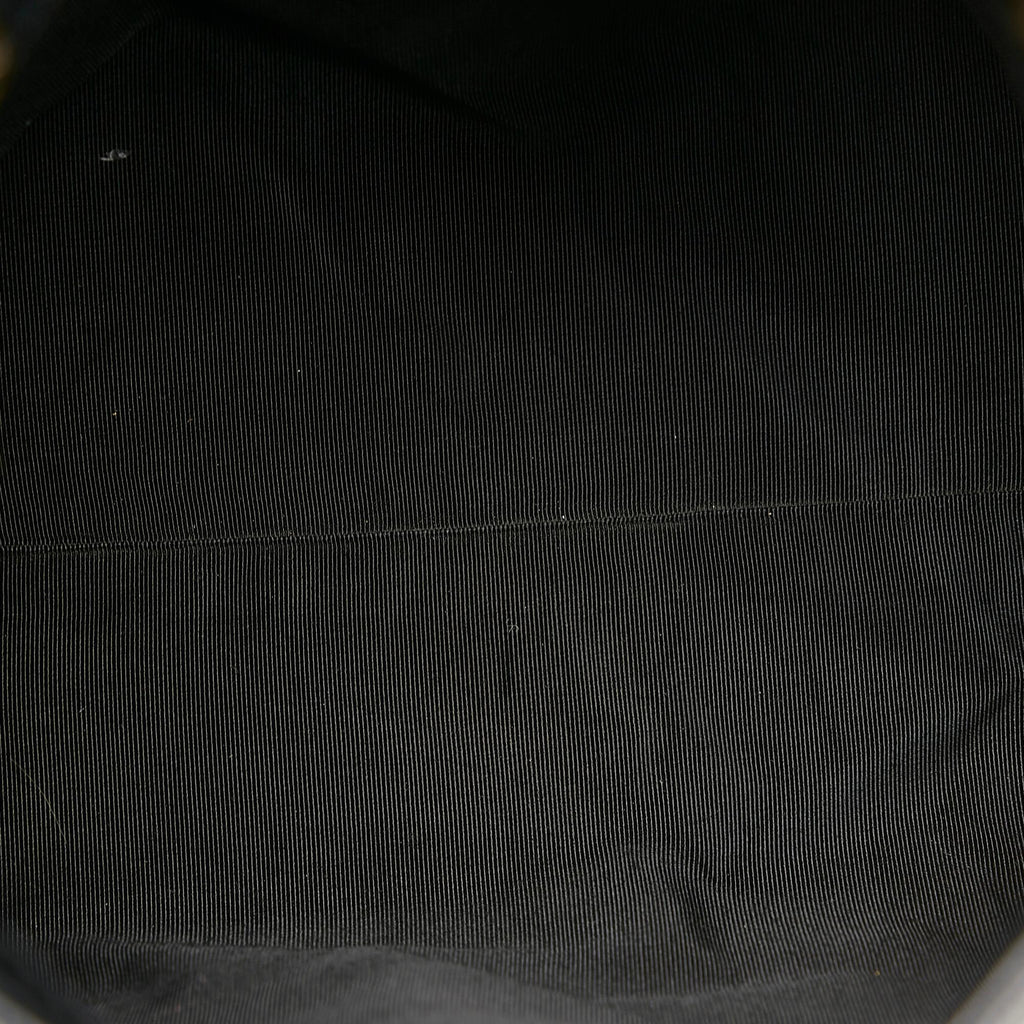 Chanel CC Caviar Leather Tote (SHG-aS3NZ2)