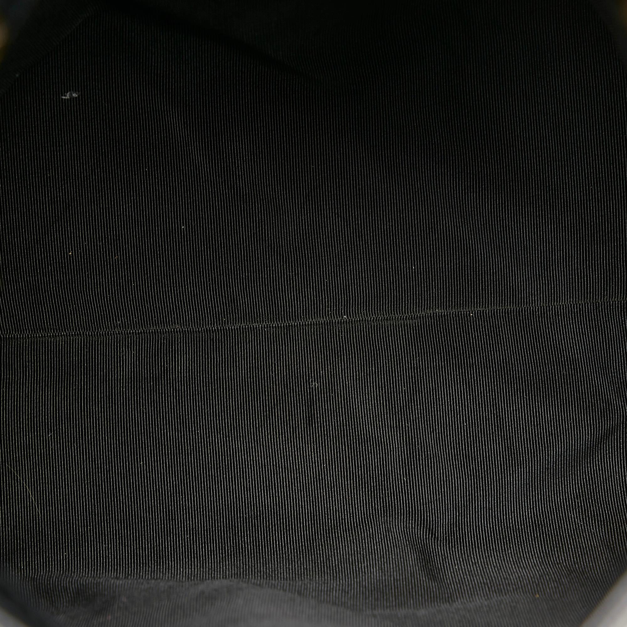 Chanel CC Caviar Leather Tote (SHG-aS3NZ2)