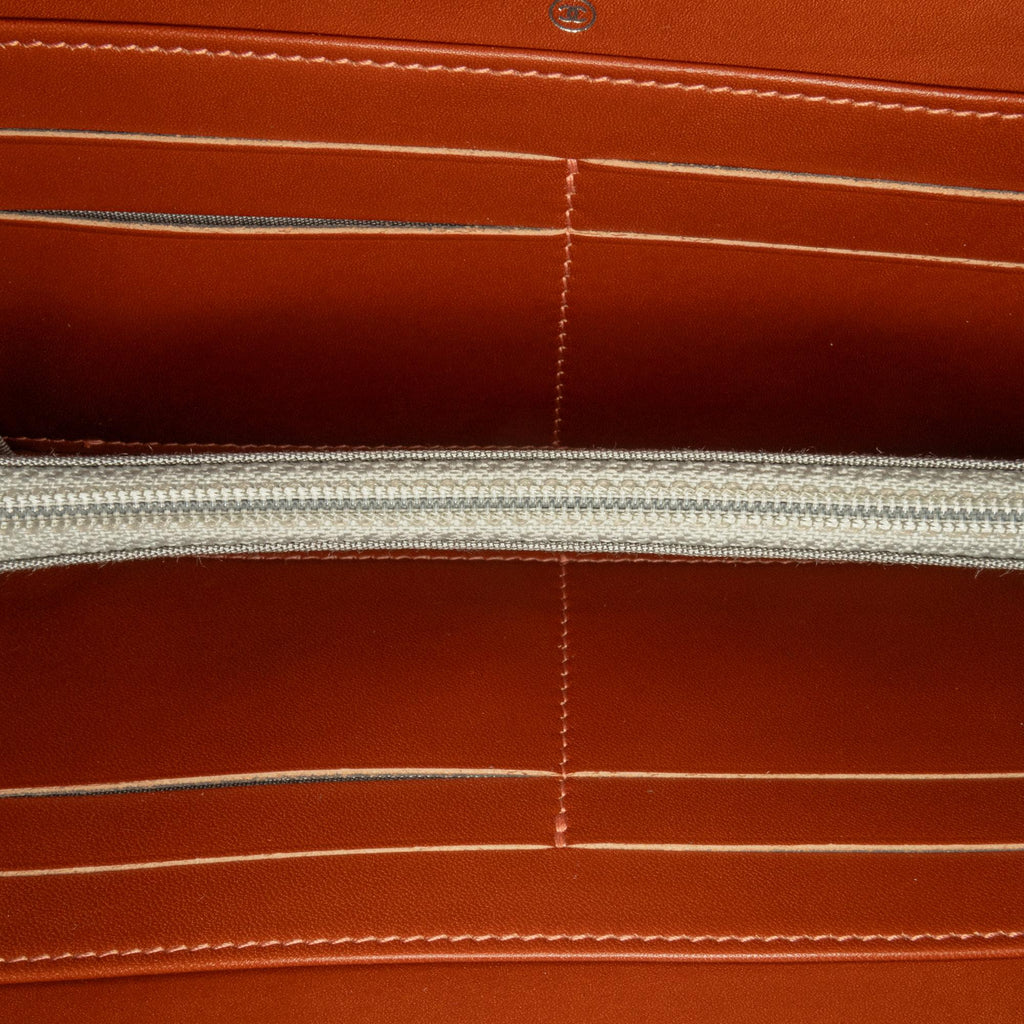 Chanel CC Caviar Leather Zip Around Long Wallet (SHG-M5pi7x)