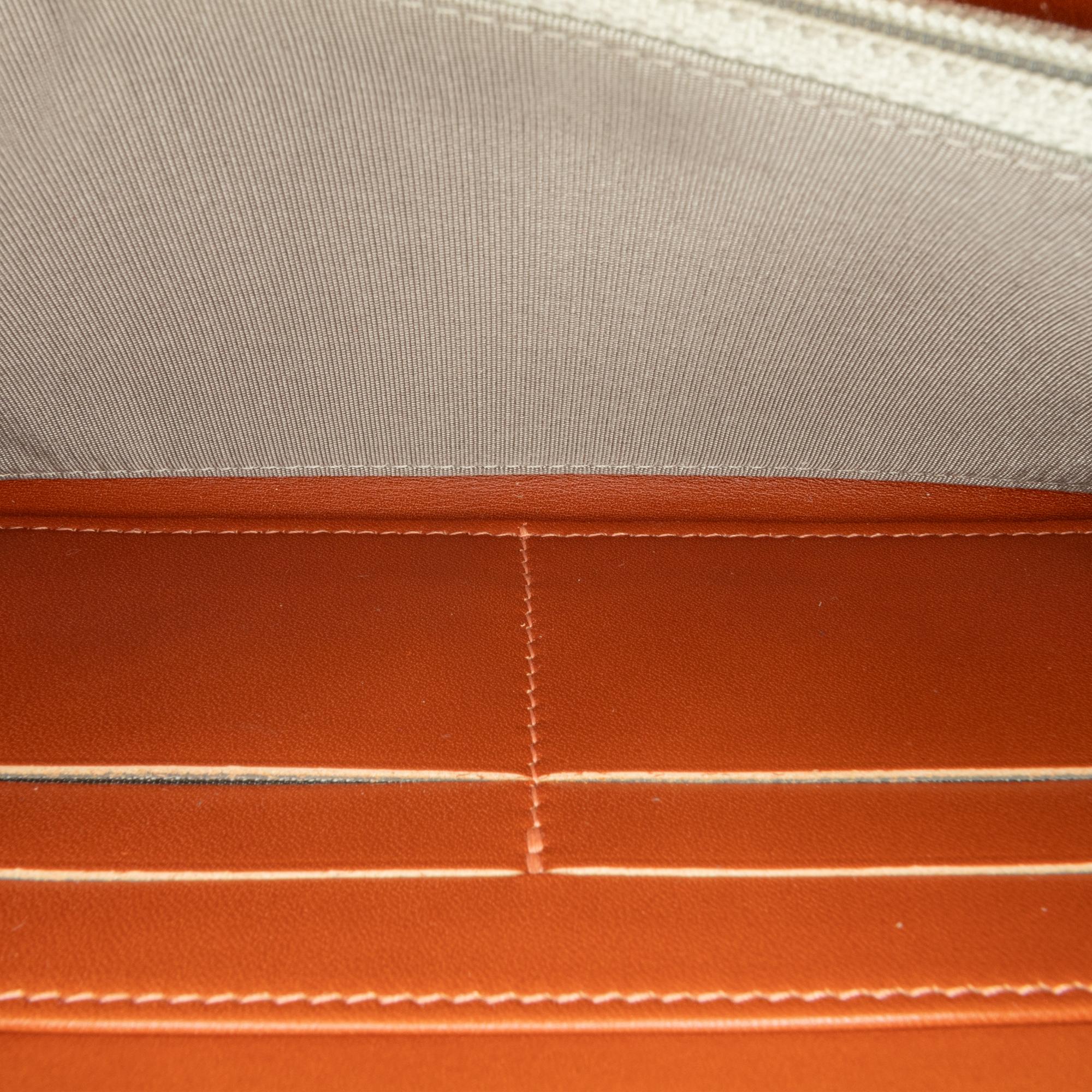 Chanel CC Caviar Leather Zip Around Long Wallet (SHG-M5pi7x)