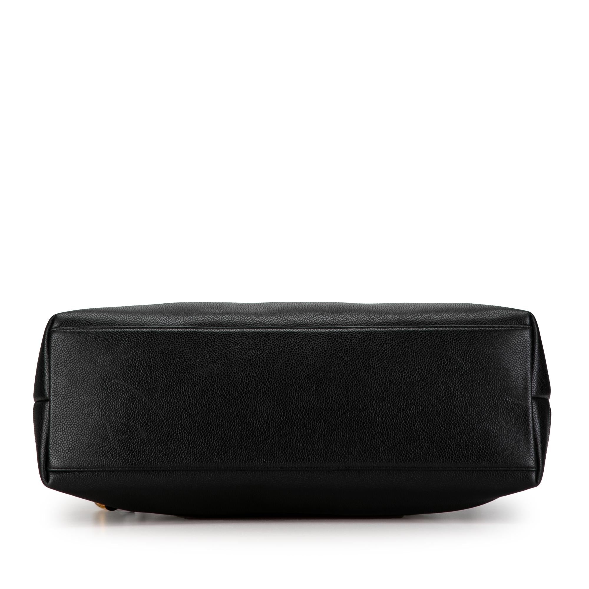 Chanel CC Caviar Tote (SHG-XkDBF3)
