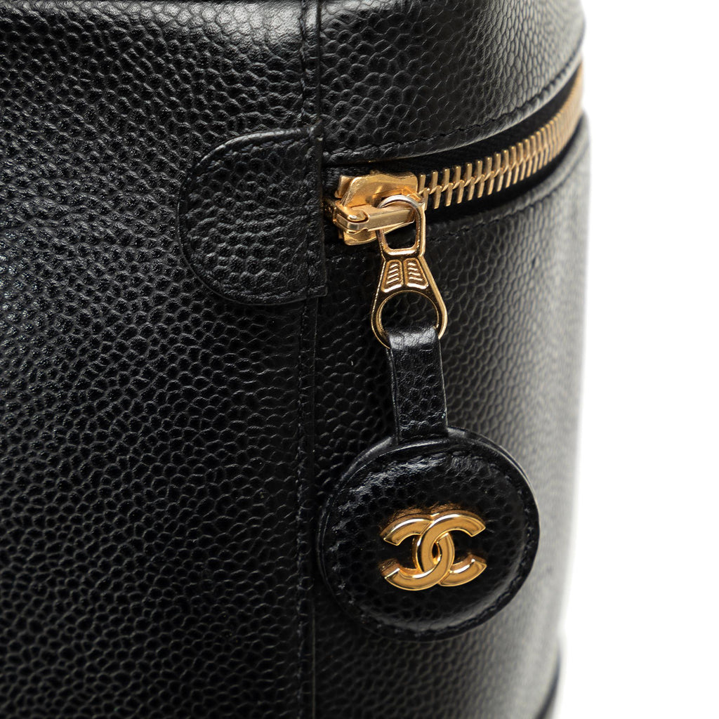 Chanel CC Caviar Vanity Bag (SHG-hX3zWT)