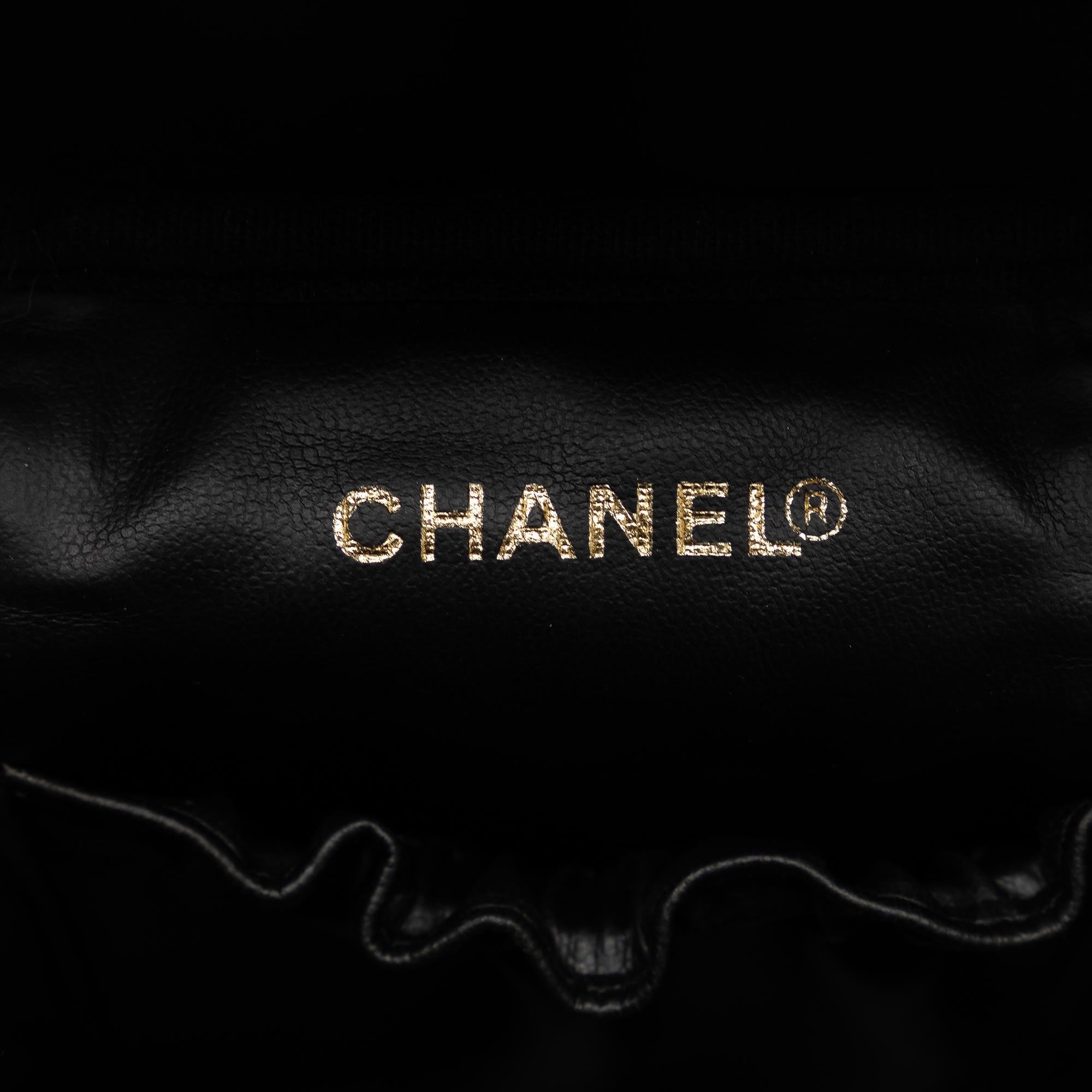 Chanel CC Caviar Vanity Bag (SHG-hX3zWT)