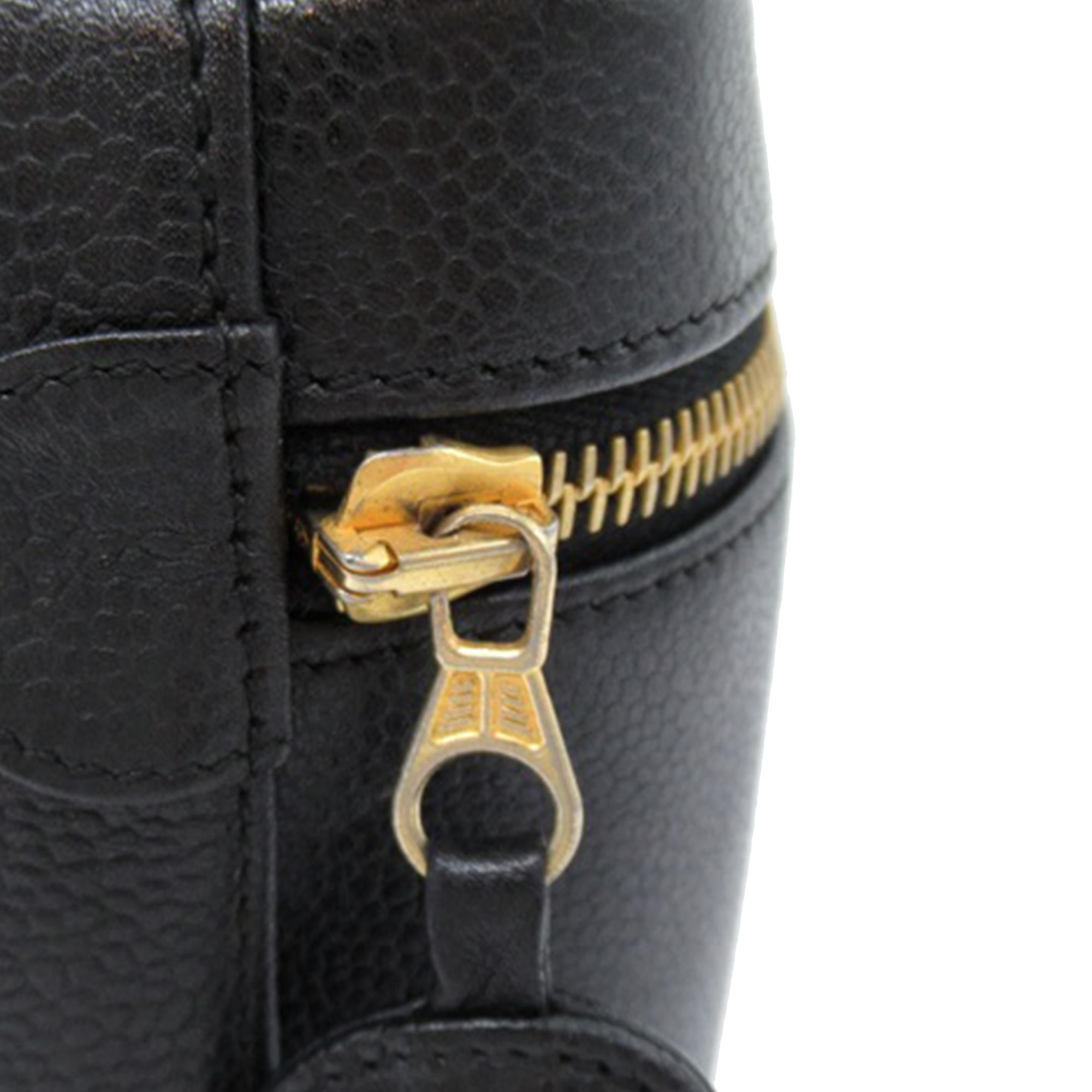 Chanel CC Caviar Vanity Bag (SHG-8lrEgm)