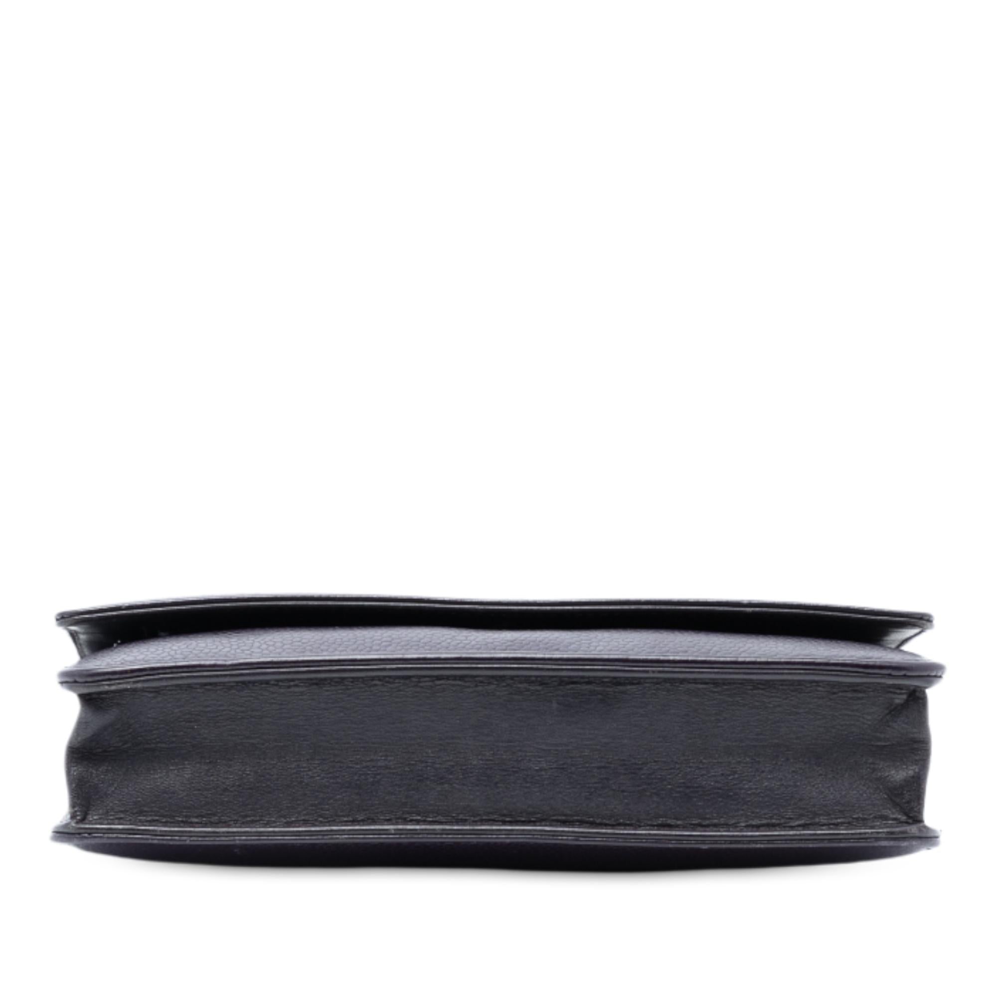 Chanel CC Caviar Wallet On Chain