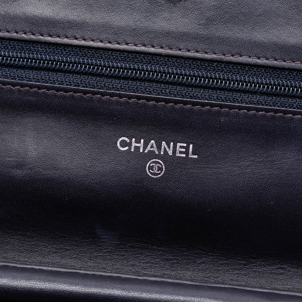 Chanel CC Caviar Wallet On Chain