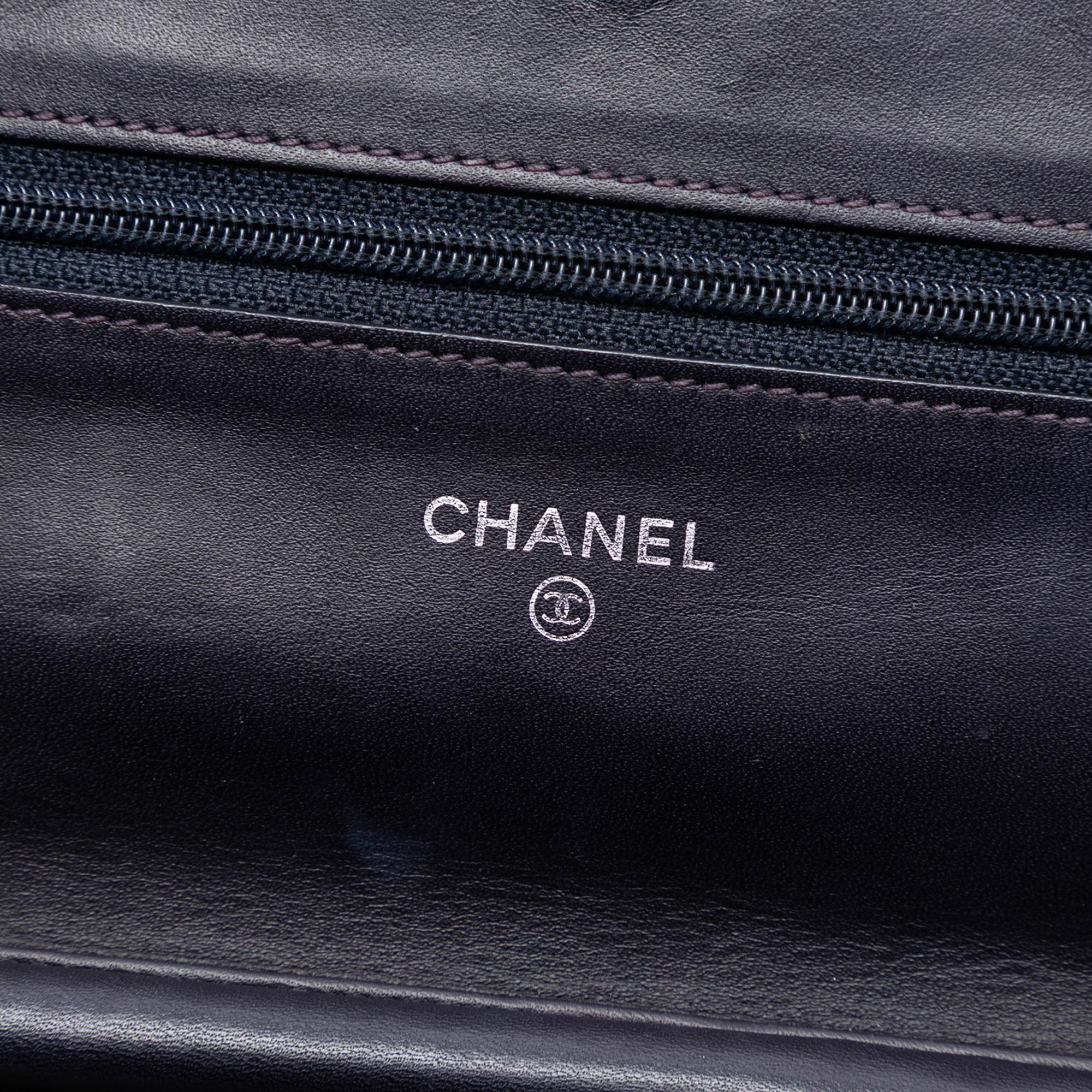 Chanel CC Caviar Wallet On Chain