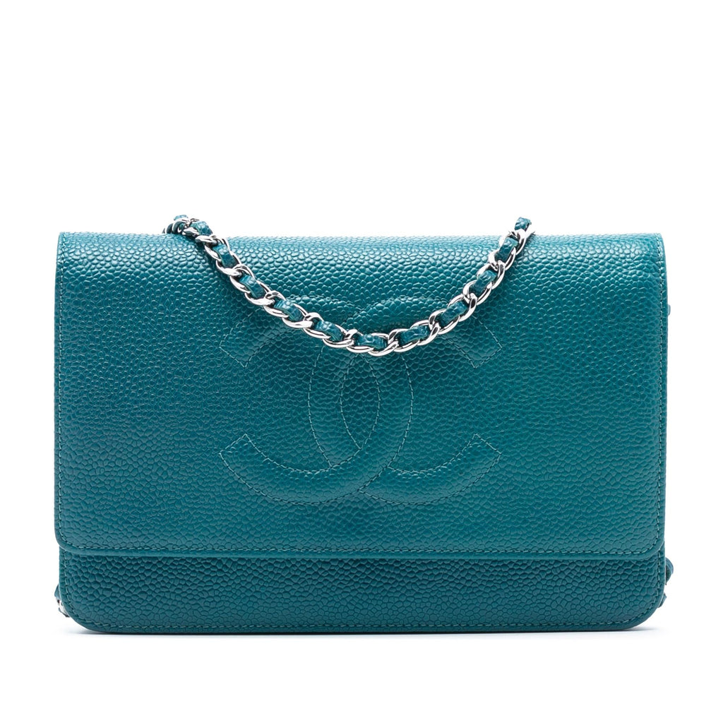 Chanel CC Caviar Wallet On Chain