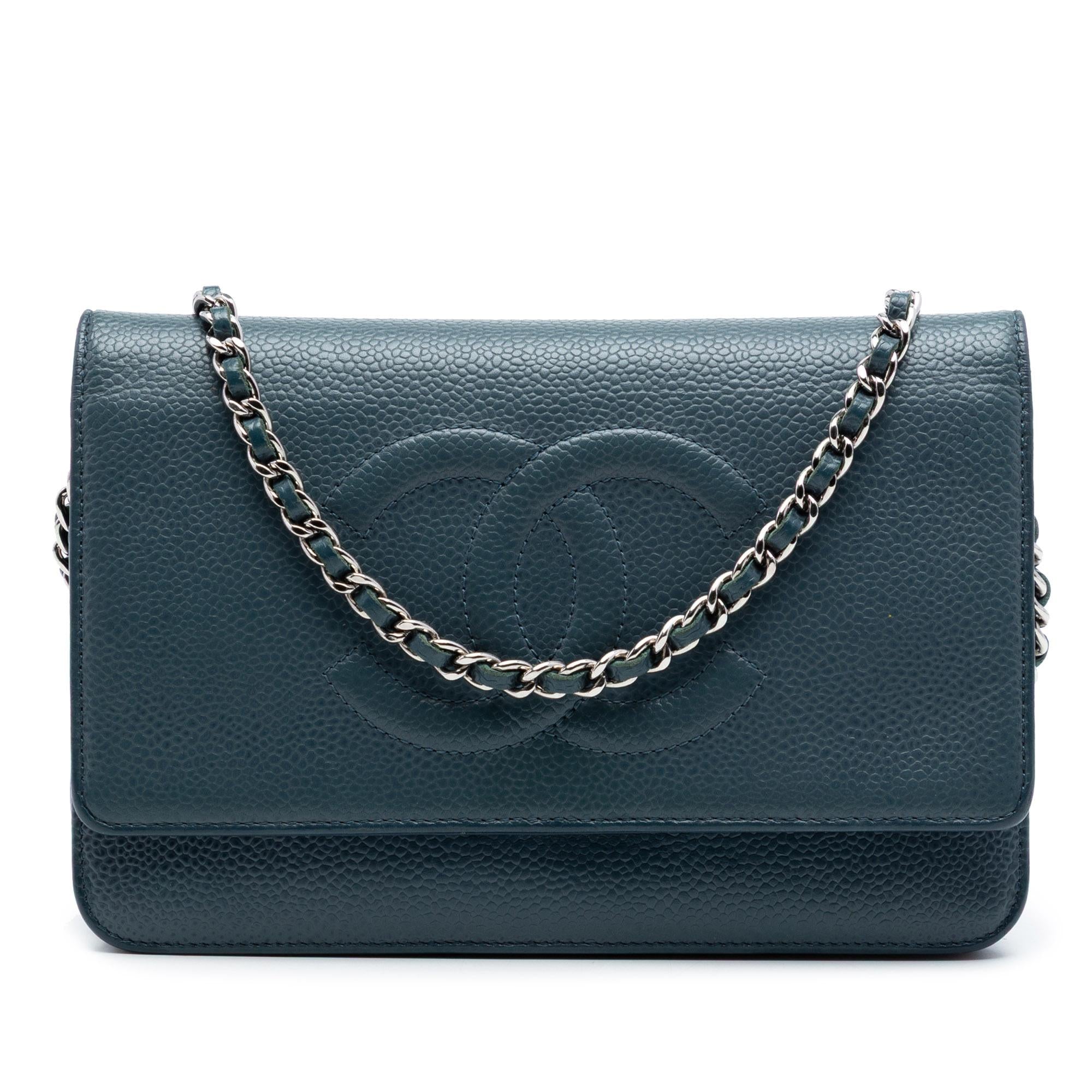 Chanel CC Caviar Wallet On Chain