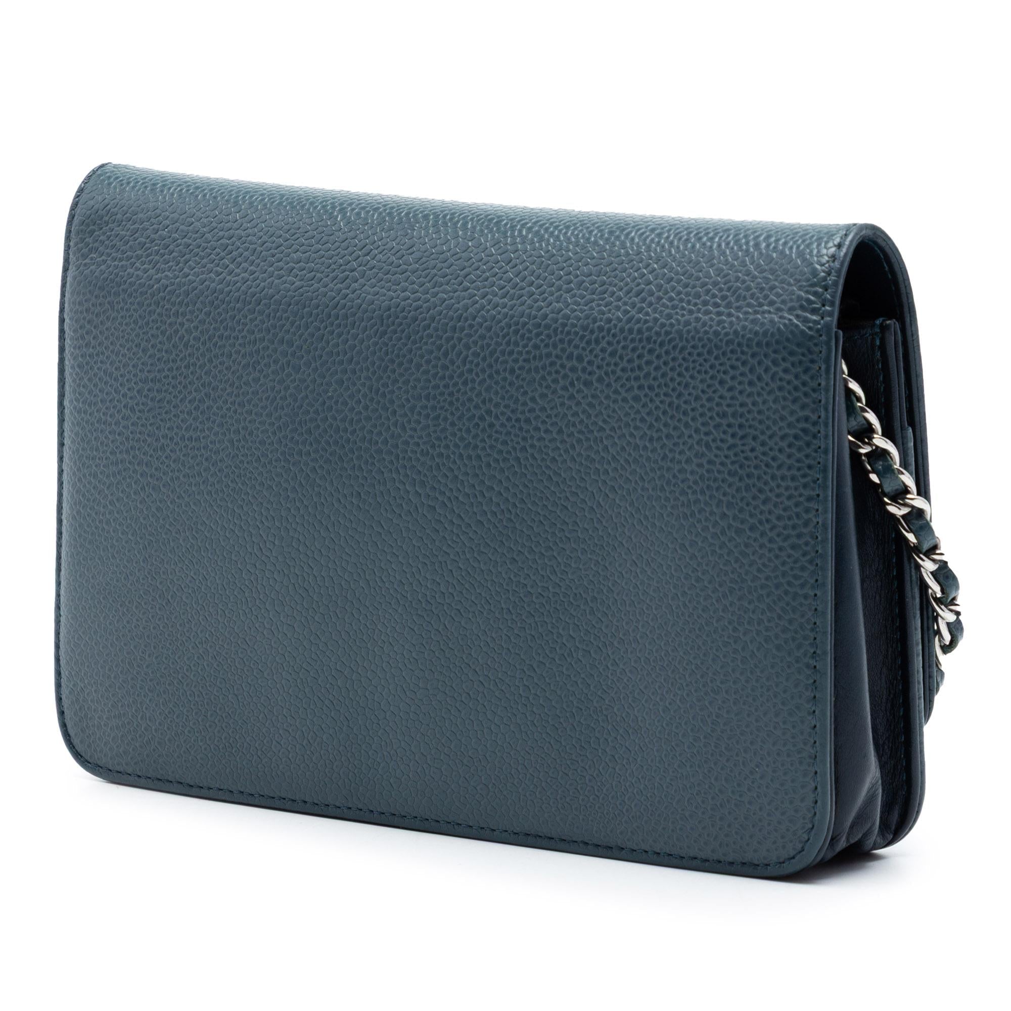 Chanel CC Caviar Wallet On Chain