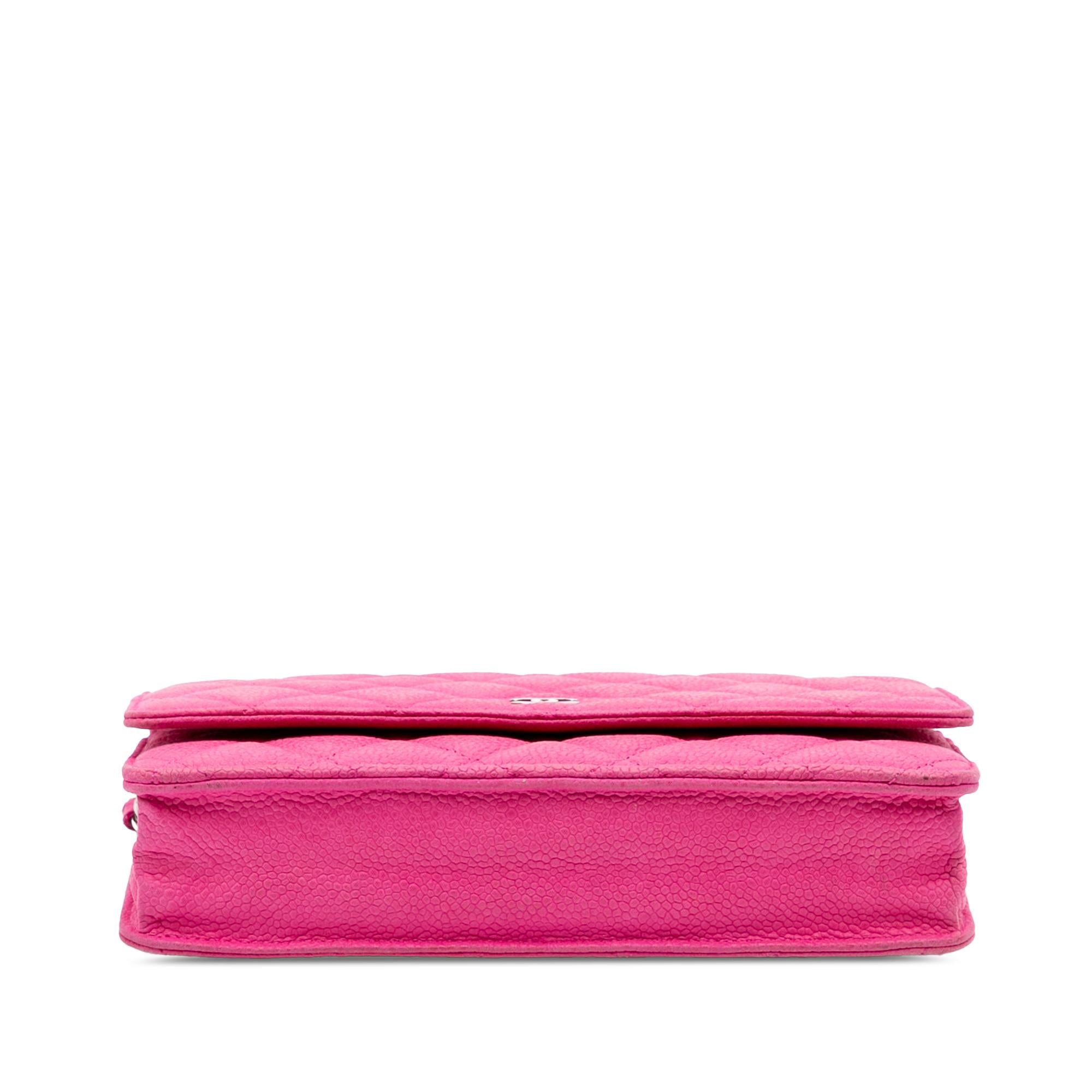 Chanel CC Caviar Wallet on Chain