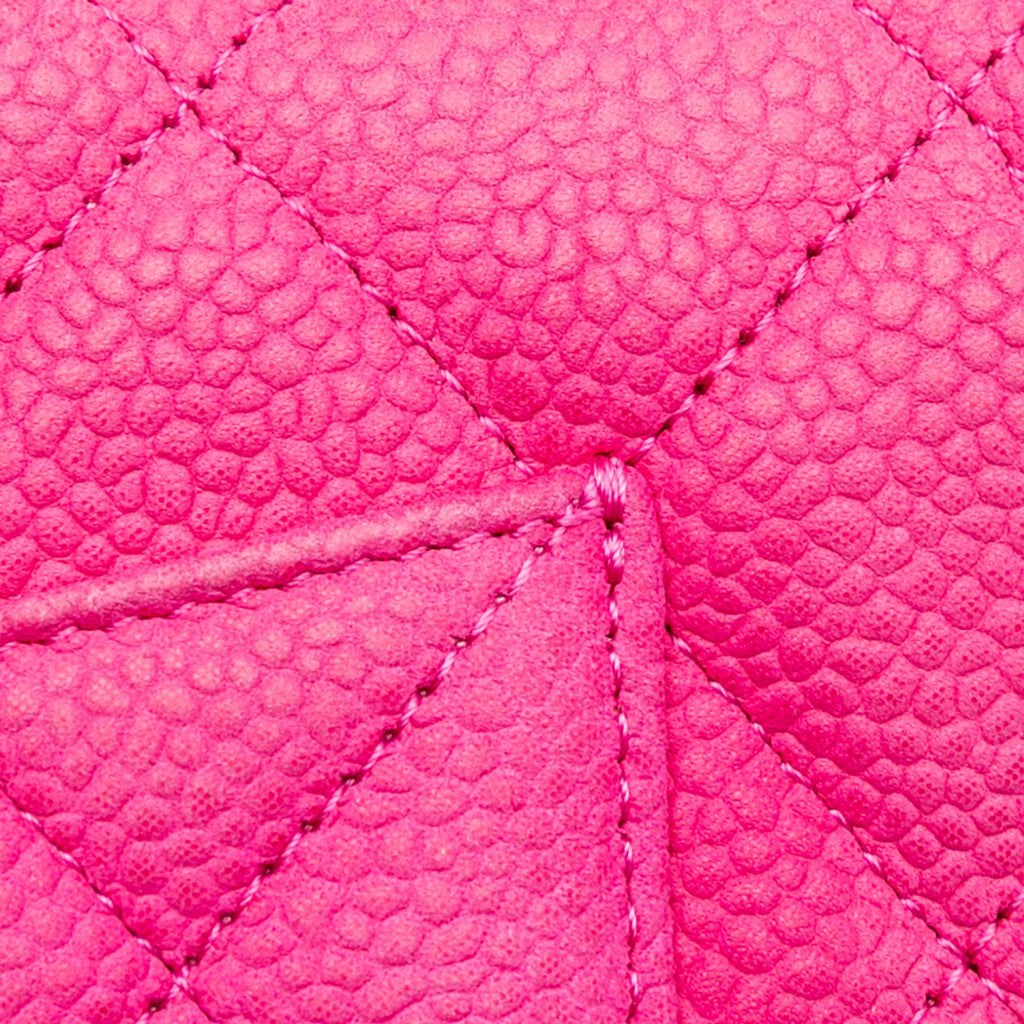 Chanel CC Caviar Wallet on Chain