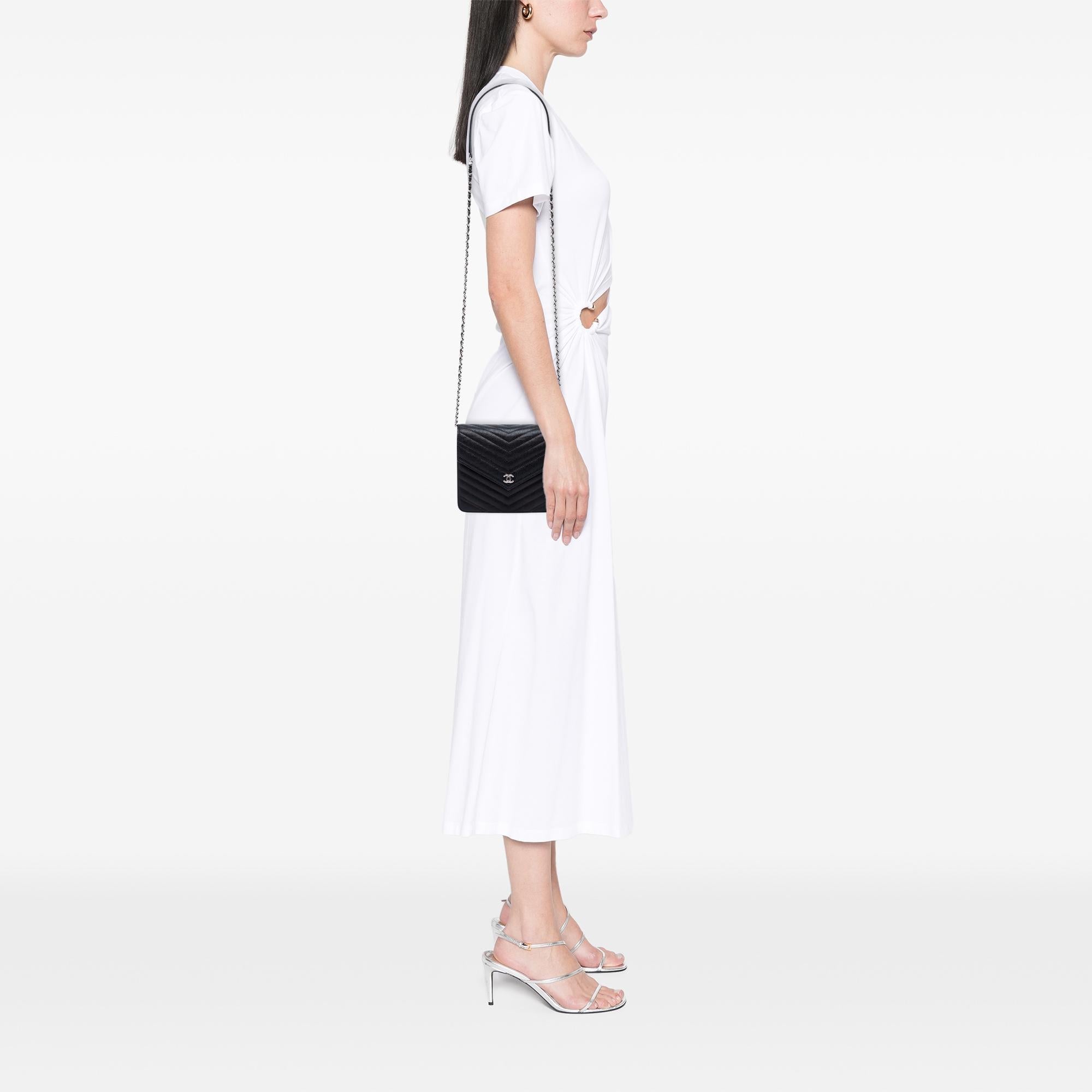 Chanel CC Chevron Caviar Square Wallet On Chain