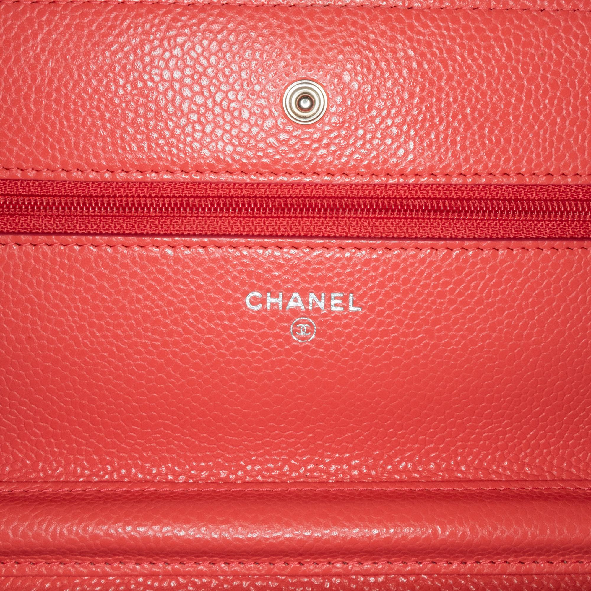 Chanel CC Chevron Caviar Wallet On Chain (SHG-Z8eO2B)