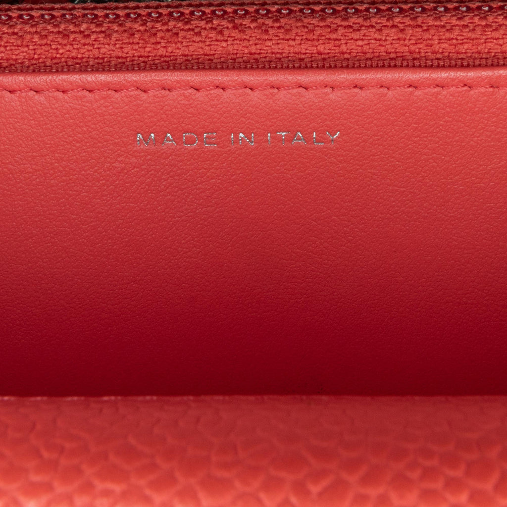 Chanel CC Chevron Caviar Wallet On Chain (SHG-Z8eO2B)