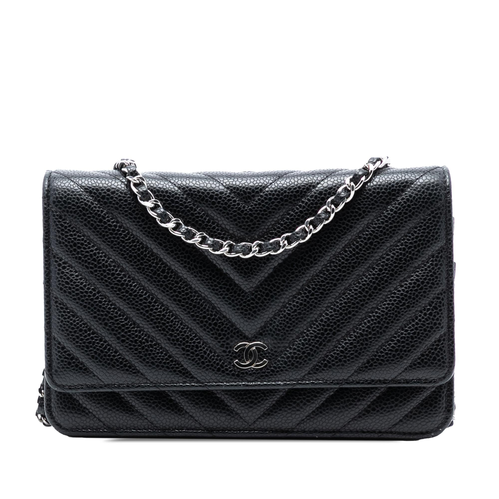 Chanel CC Chevron Caviar Wallet On Chain