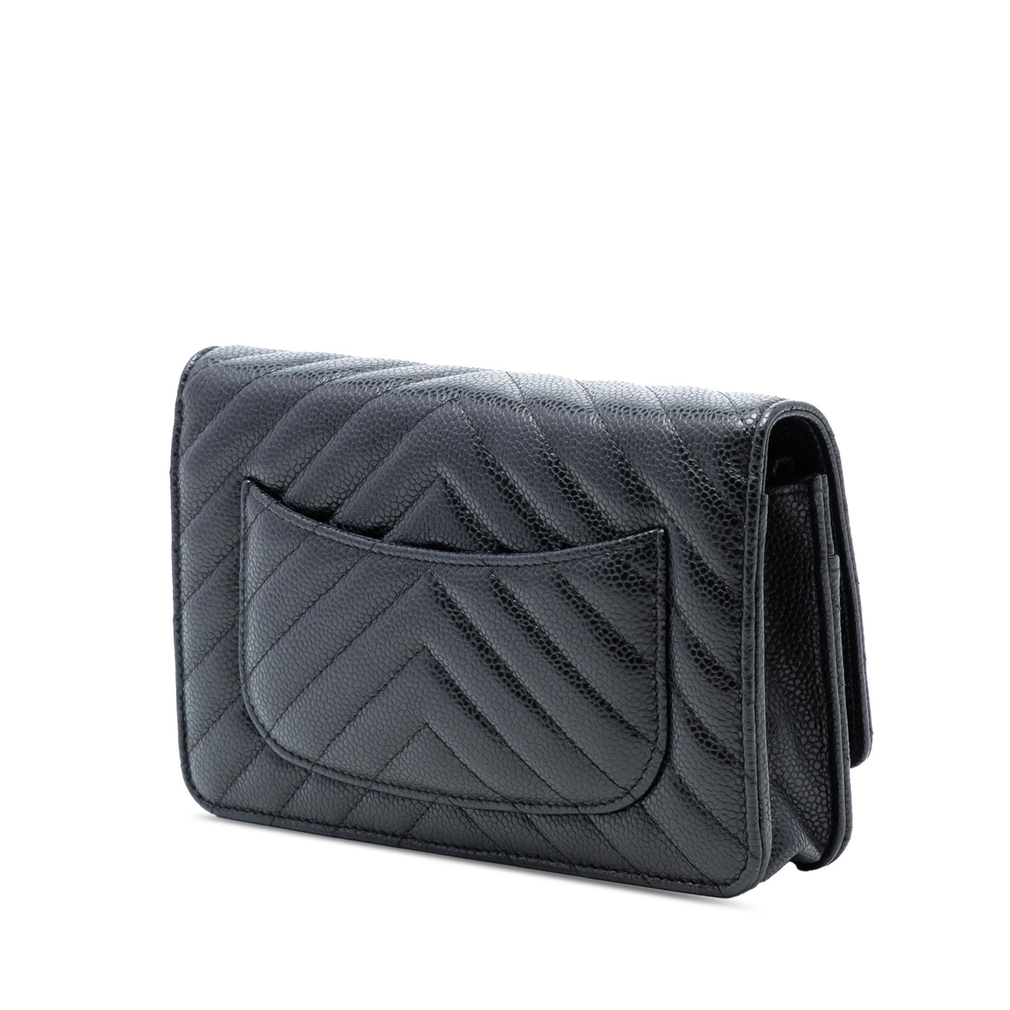 Chanel CC Chevron Caviar Wallet On Chain