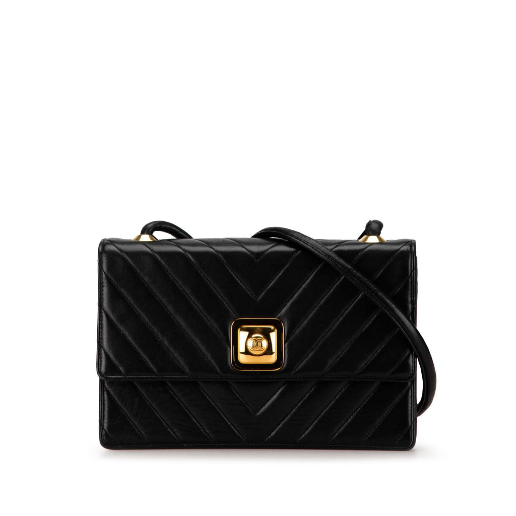Chanel CC Chevron Lambskin Crossbody (SHG-N7XQs1)