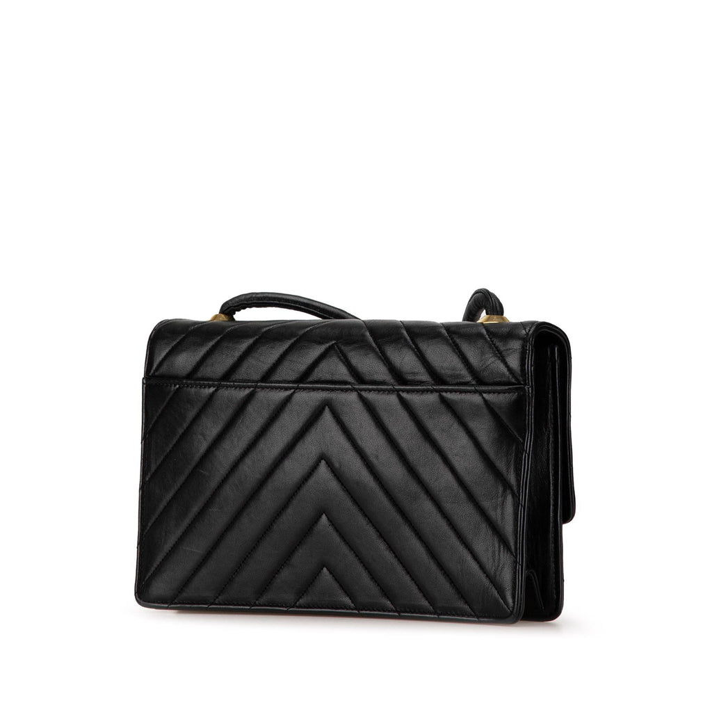 Chanel CC Chevron Lambskin Crossbody (SHG-N7XQs1)