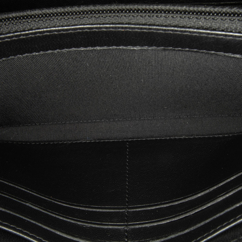Chanel CC Chevron Lambskin Long Wallet (SHG-GJrUFh)
