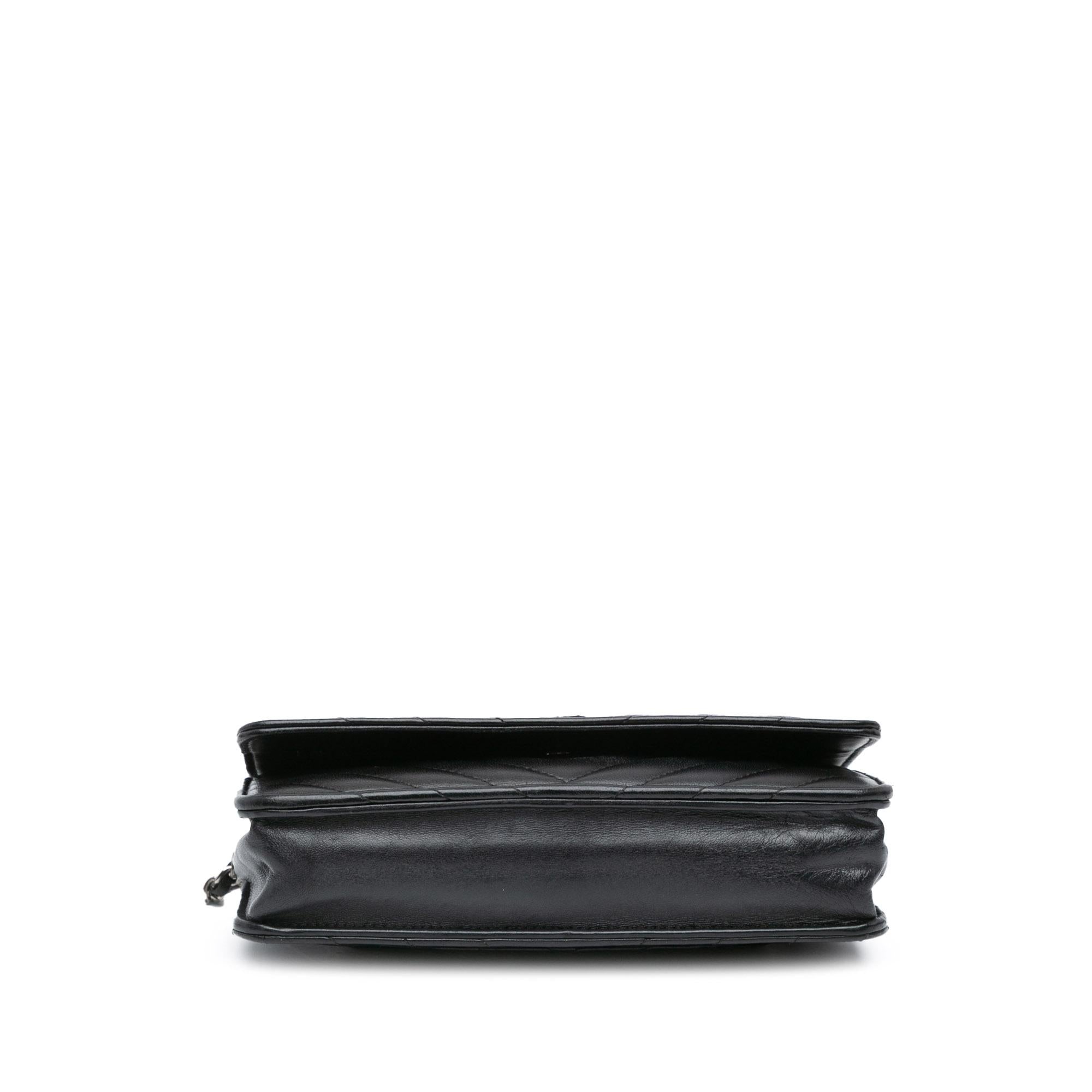 Chanel CC Chevron Lambskin Wallet On Chain