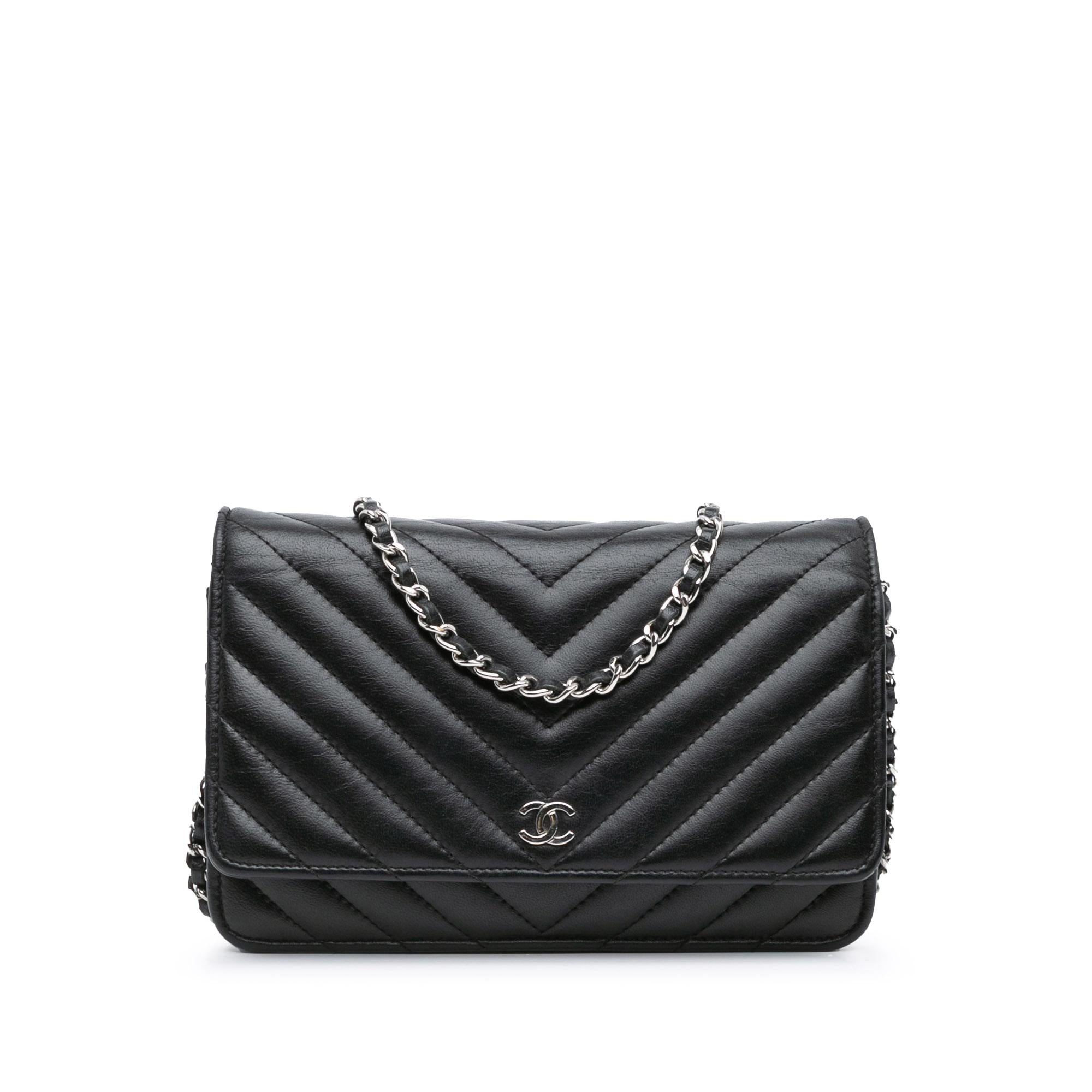 Chanel CC Chevron Lambskin Wallet On Chain