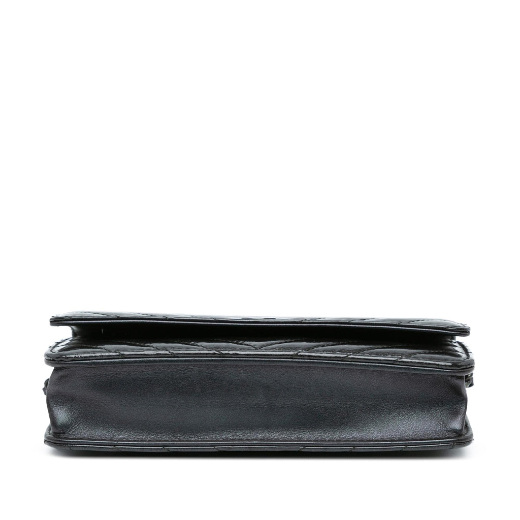 Chanel CC Chevron Quilted Crumpled Calfskin Wallet On Chain