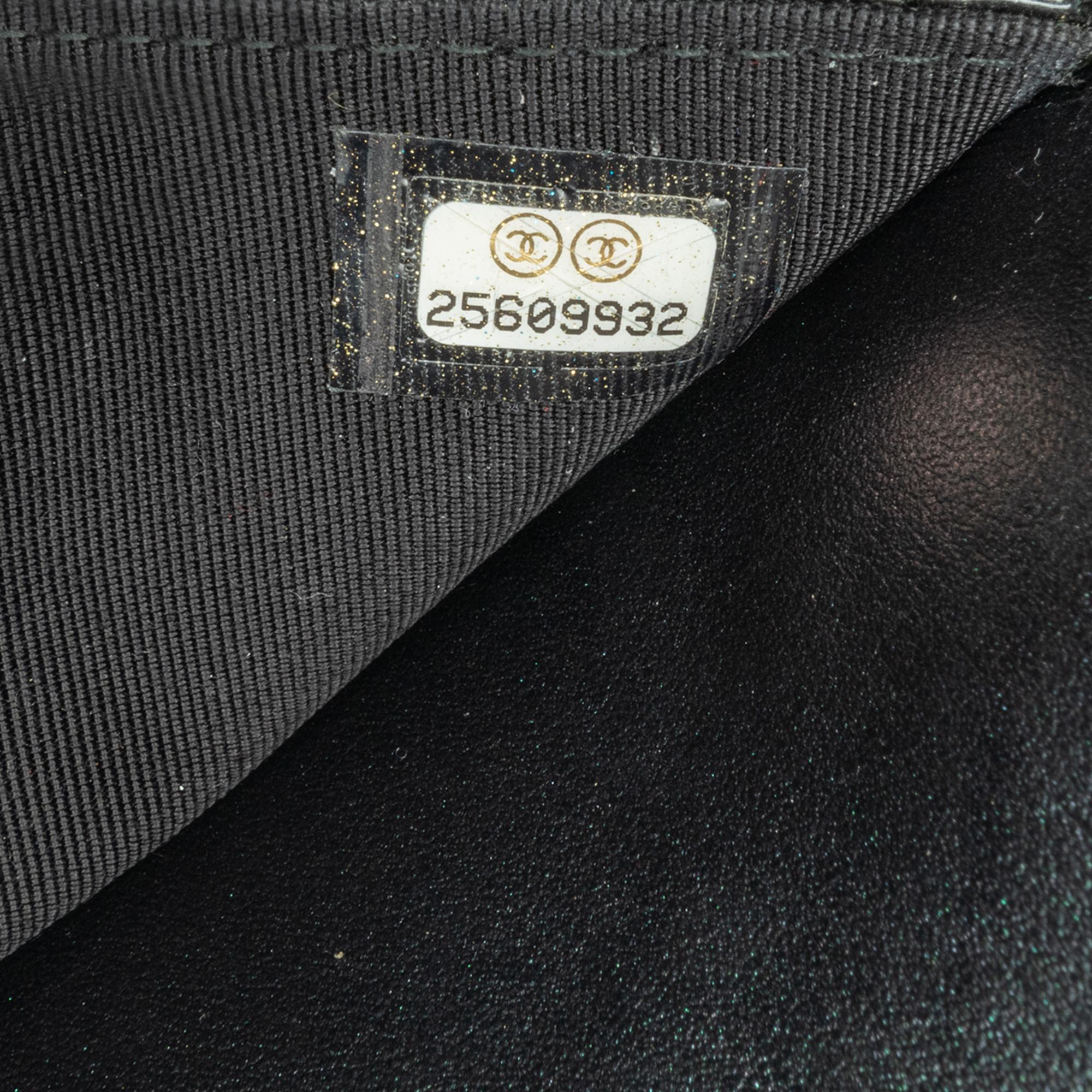 Chanel CC Chevron Quilted Crumpled Calfskin Wallet On Chain