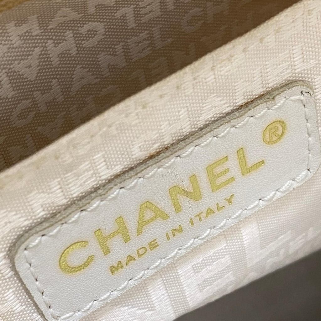 Chanel CC Choco Bar Canvas Handbag (SHG-l1xEqX)