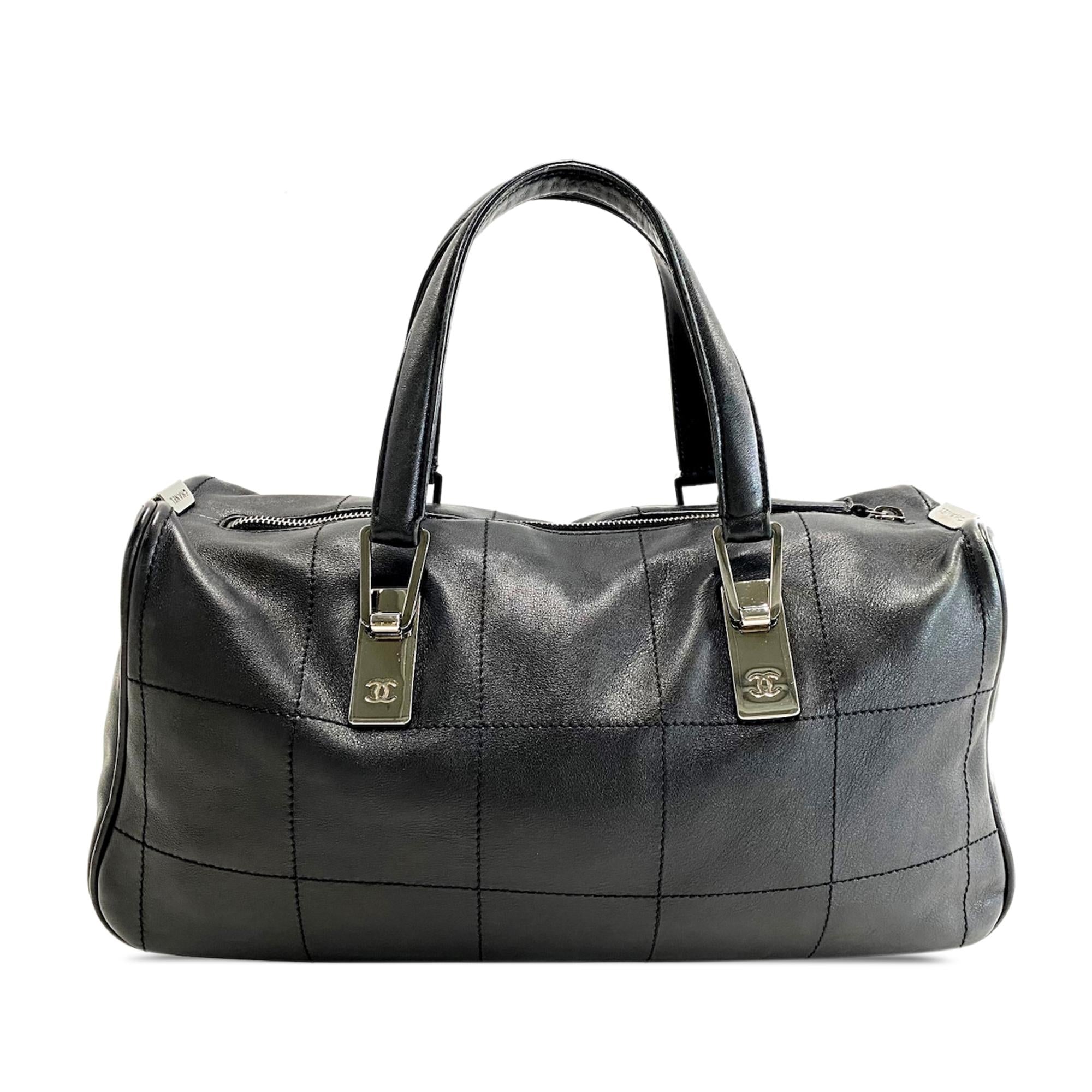 Chanel CC Choco Bar Lambskin Handbag (SHG-xRGfUa)