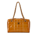 Chanel CC Chocolate Bar Patent Shoulder Bag (SHG-tneQSq)