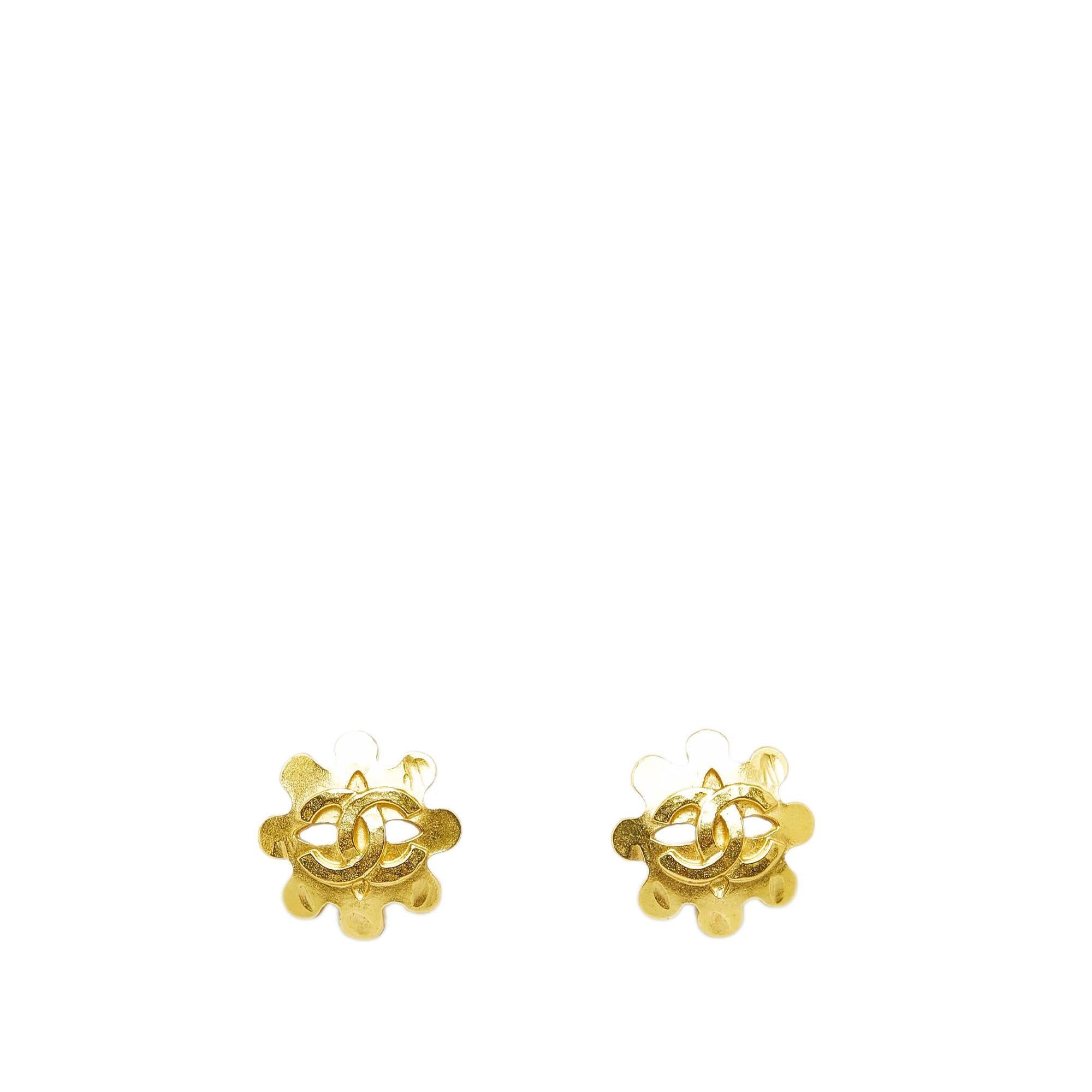 Chanel CC Clip-On Earrings (SHG-UzIVG8)