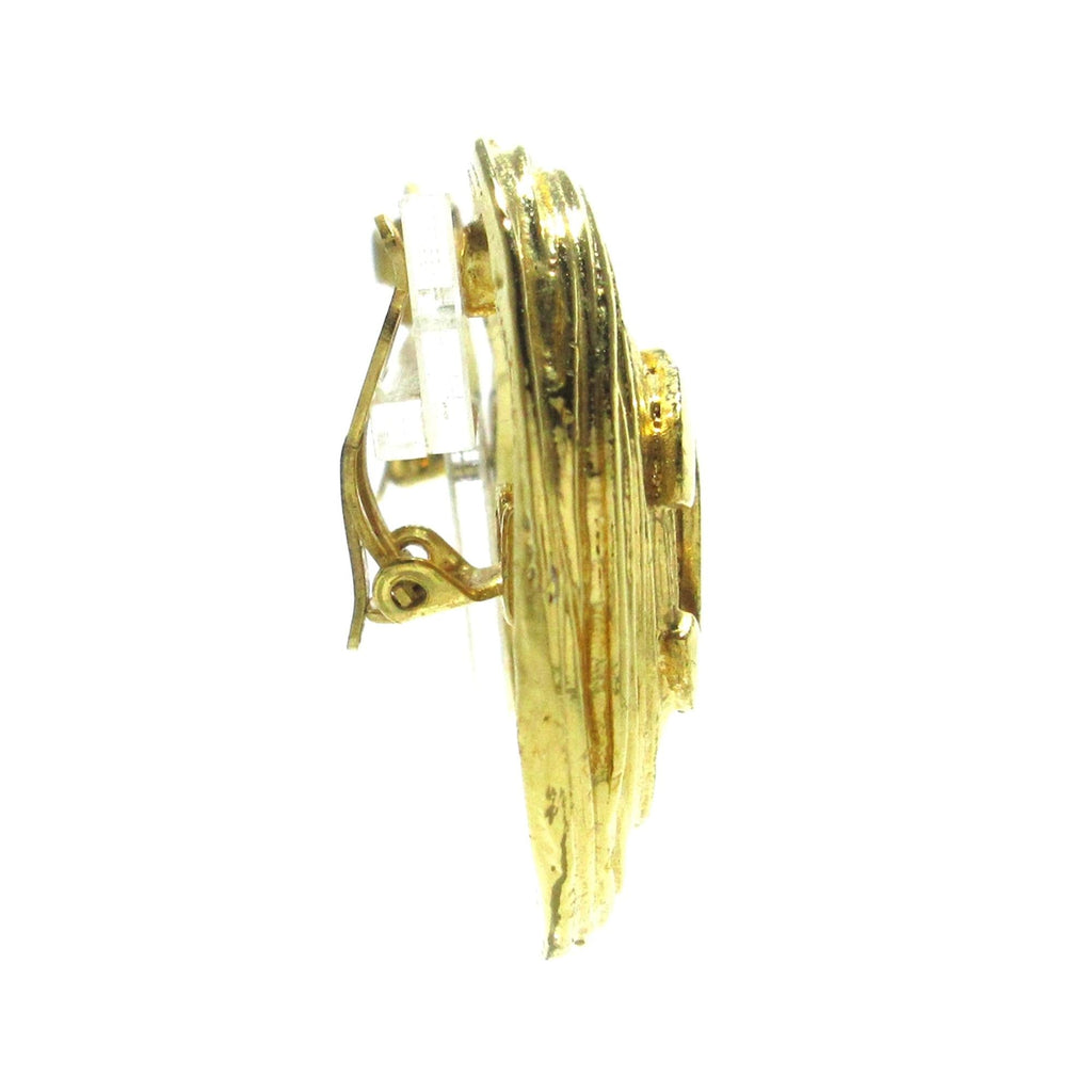 Chanel CC Clip On Earrings (SHG-DF8aqm)